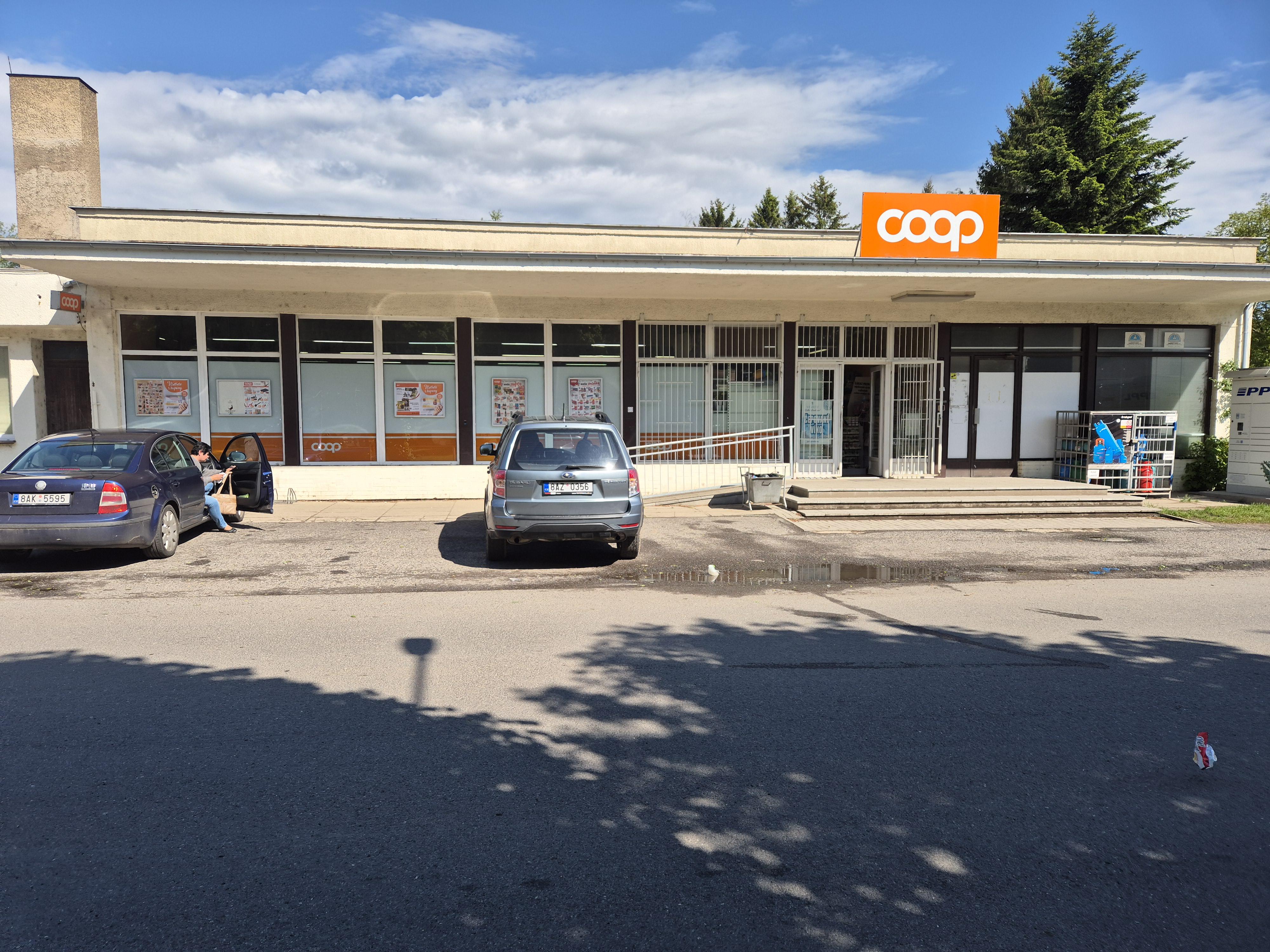 Potraviny COOP foto 2