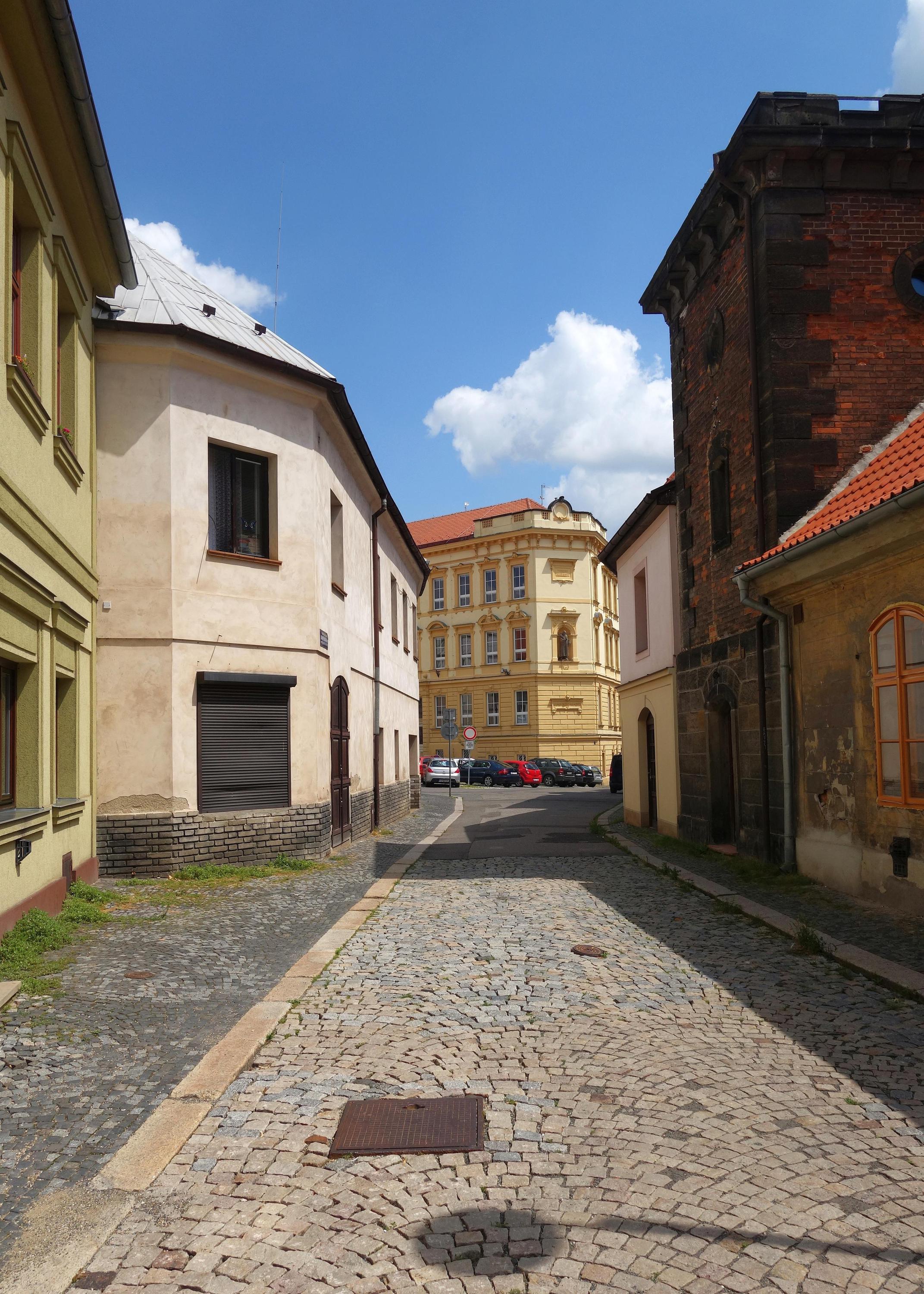 ZŠ Slaný, Komenského náměstí foto 6