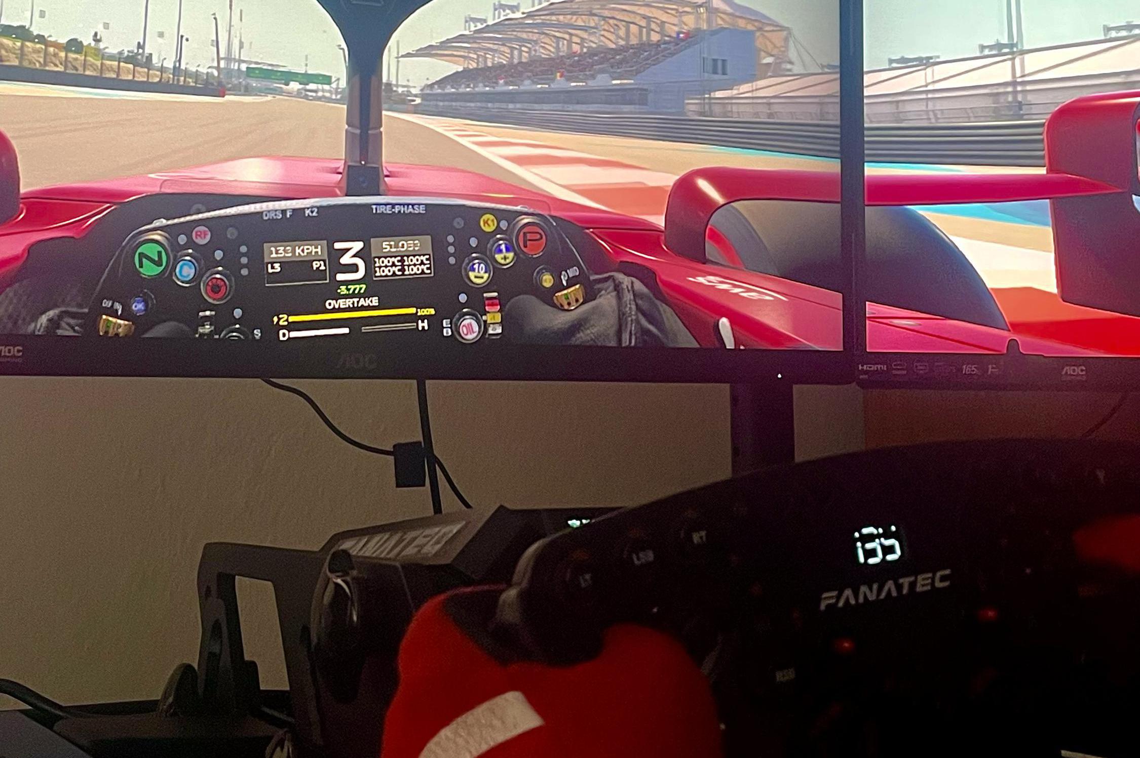 Simtech - závodní simulátory na míru