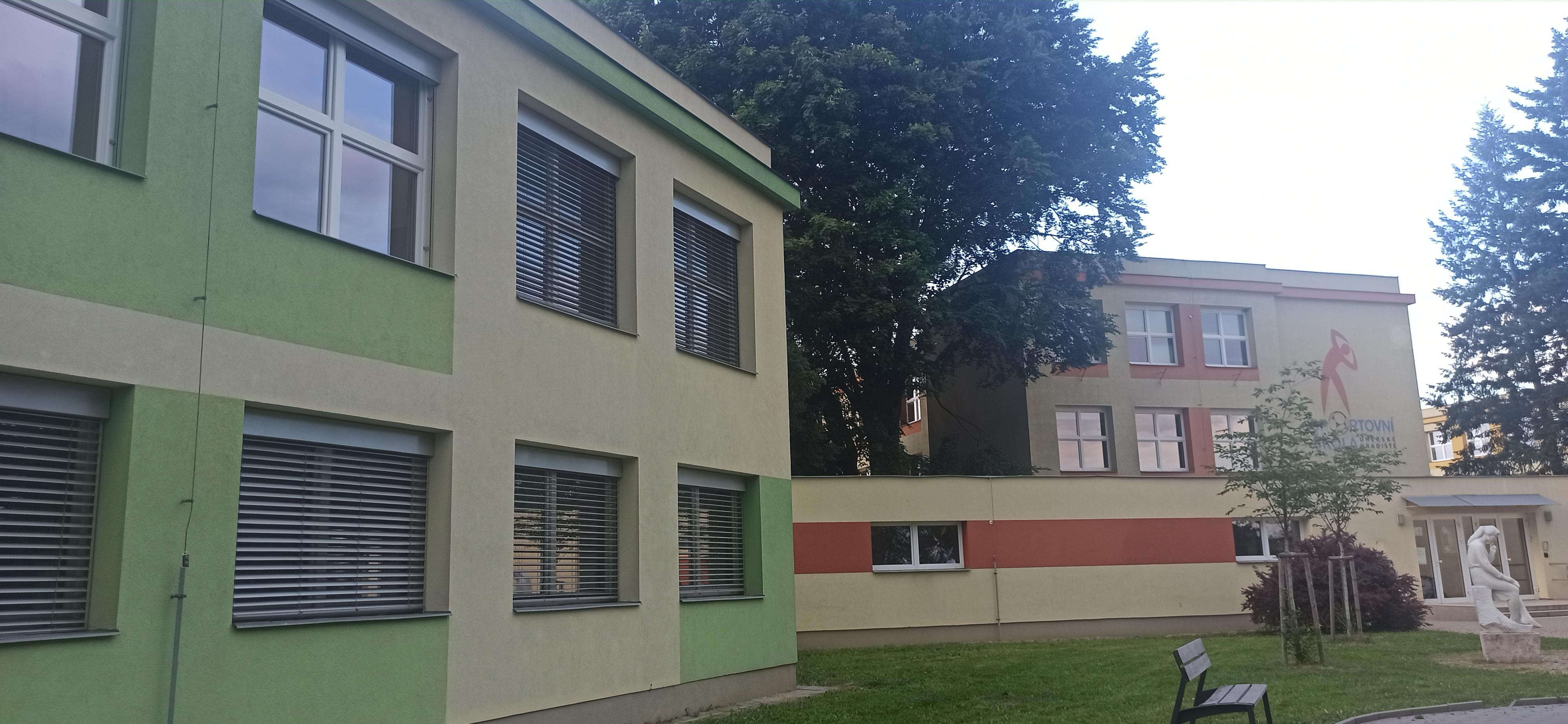 Základní škola, Uherské Hradiště, Sportovní 777 foto 5