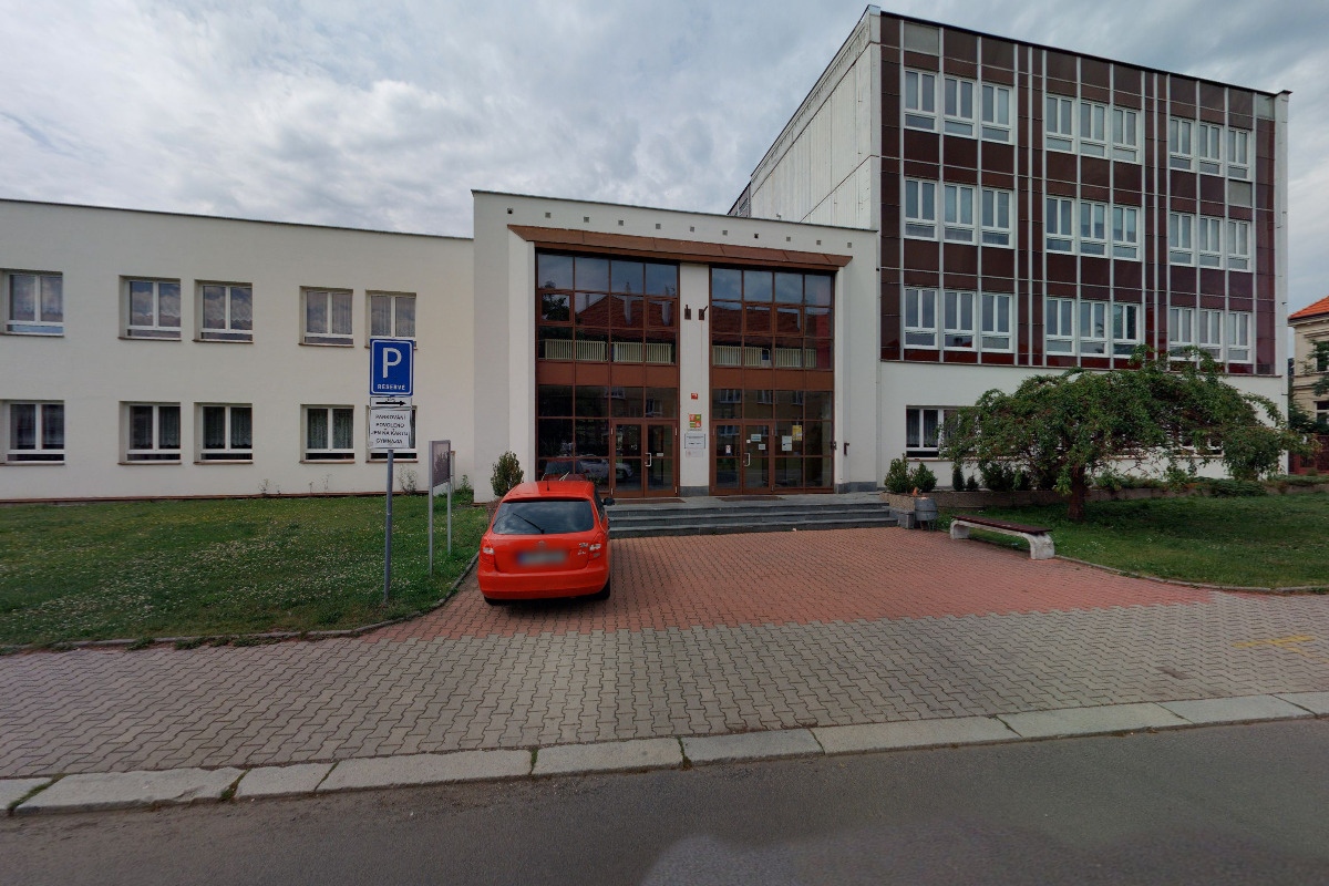 Gymnázium a střední odborná škola Rokycany foto 3