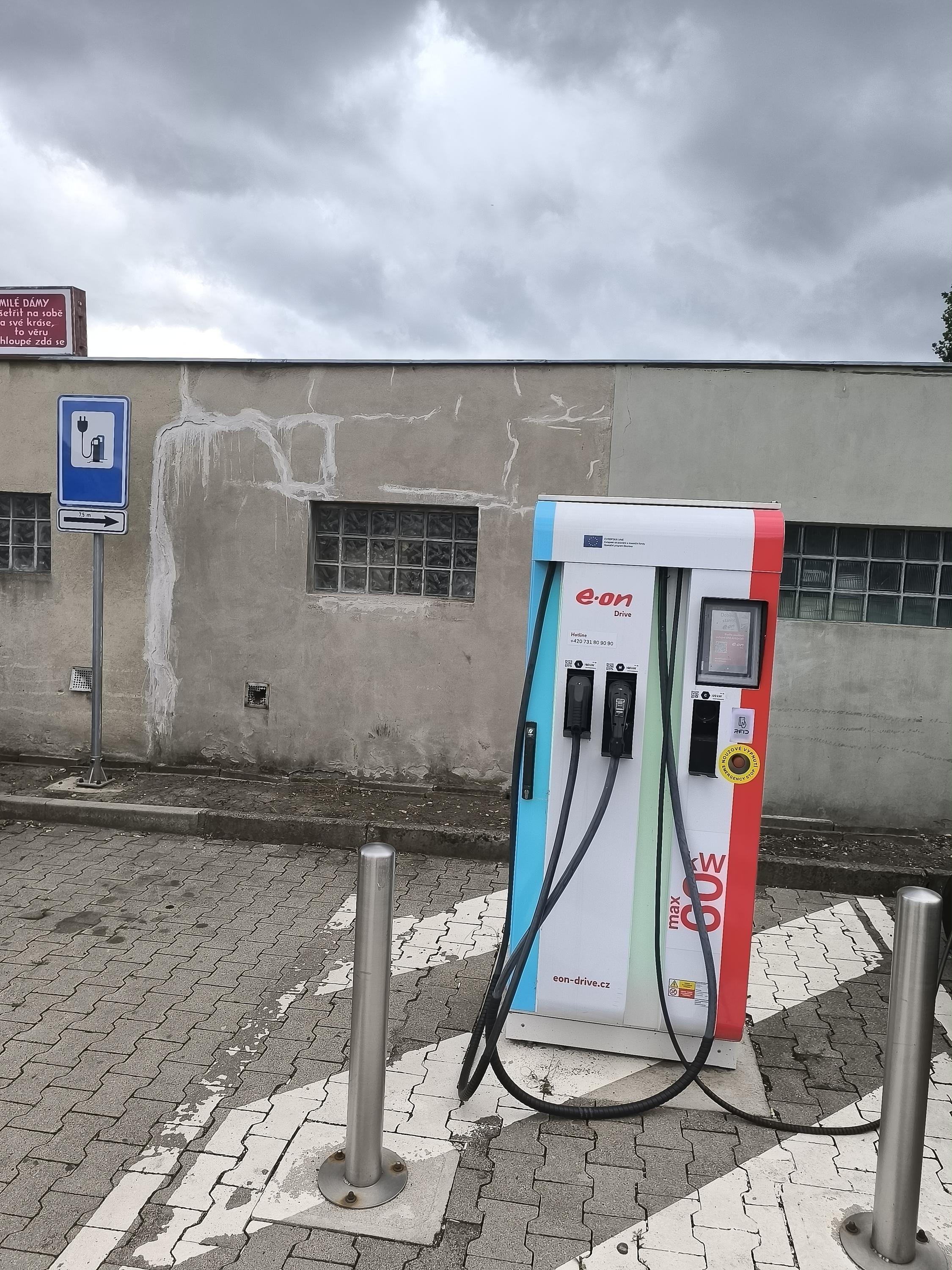Dobíjecí stanice E.ON Drive foto 2