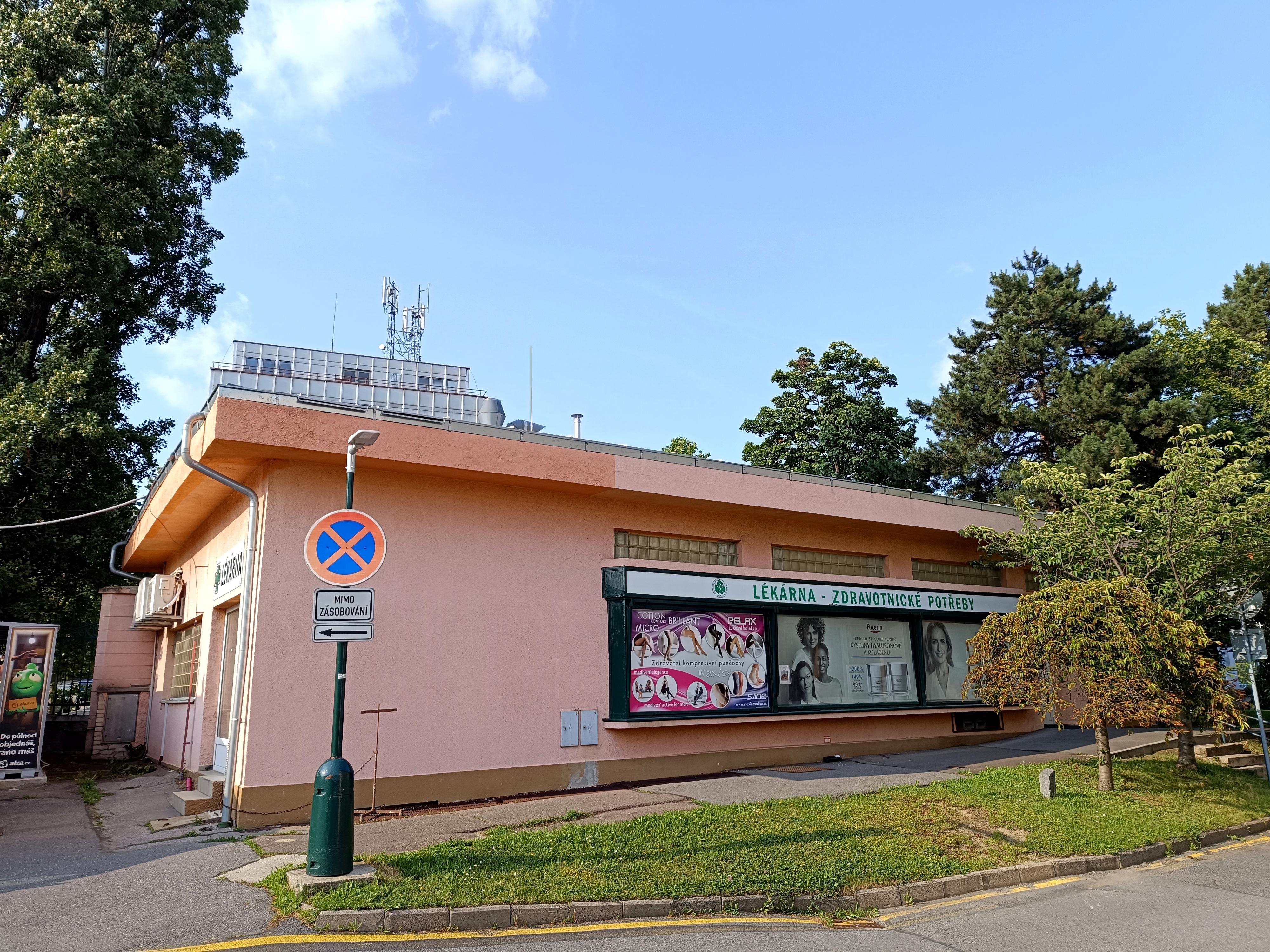 FN Královské Vinohrady - Ústavní lékárna foto 5