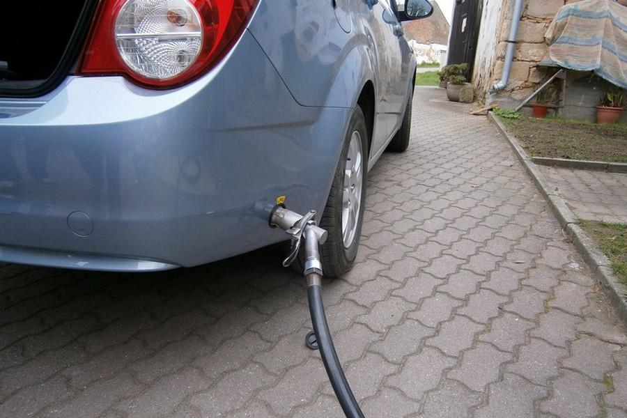 I při "nízké" ceně benzínu na LPG stále šetříte!