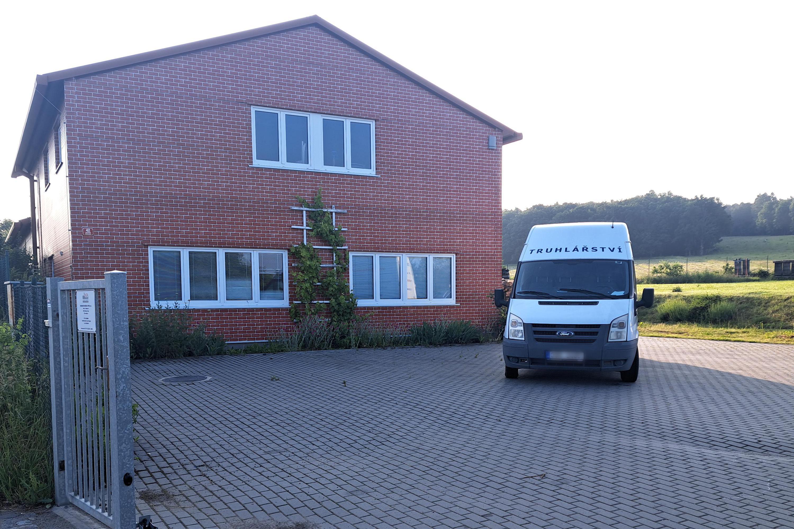 Zakázkové truhlářství ANTA  s.r.o.