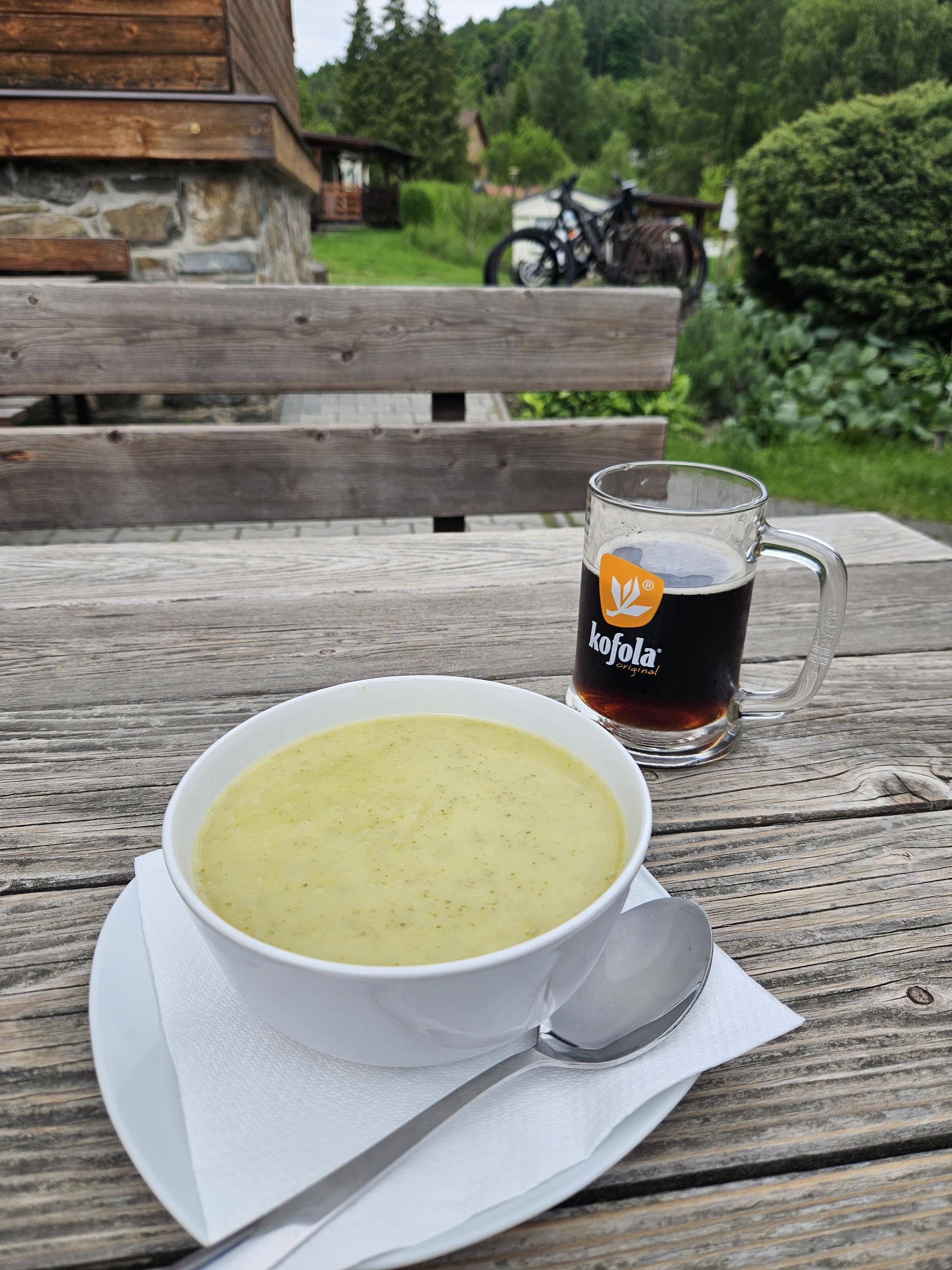 Restaurace Sklípek Ve Staré škole foto 5