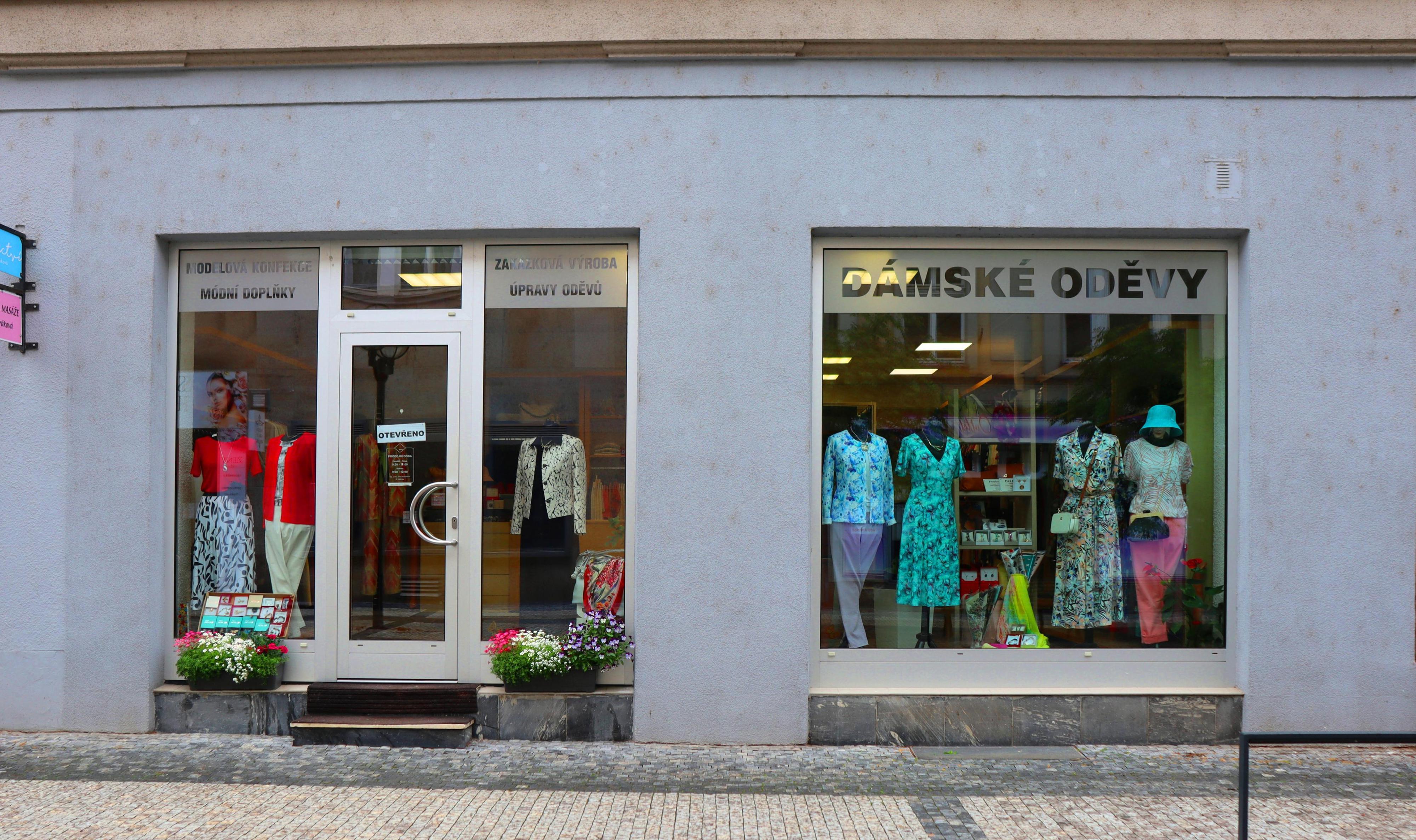 Dámská móda Petra Kameníková foto 5