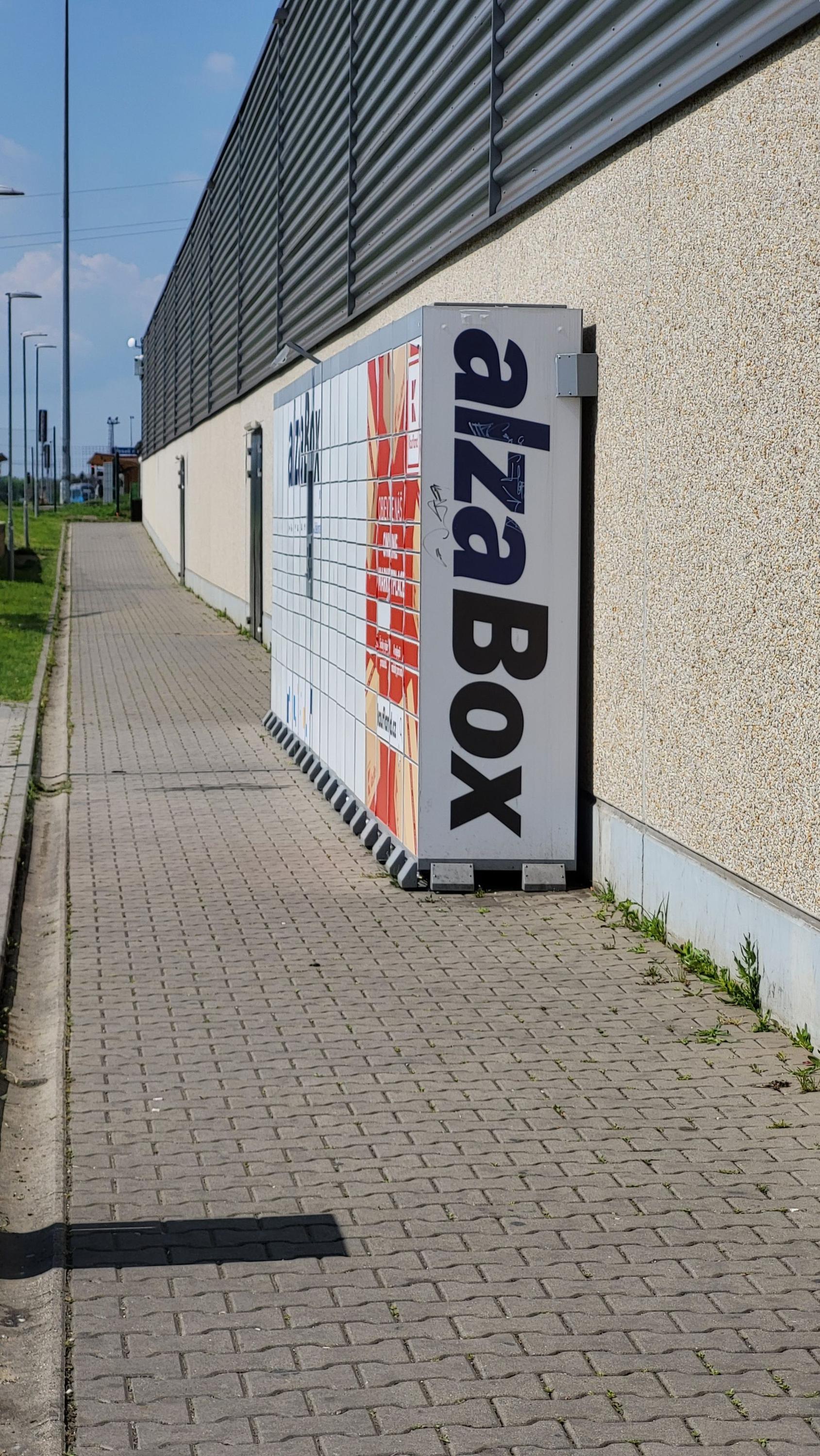 AlzaBox foto 2