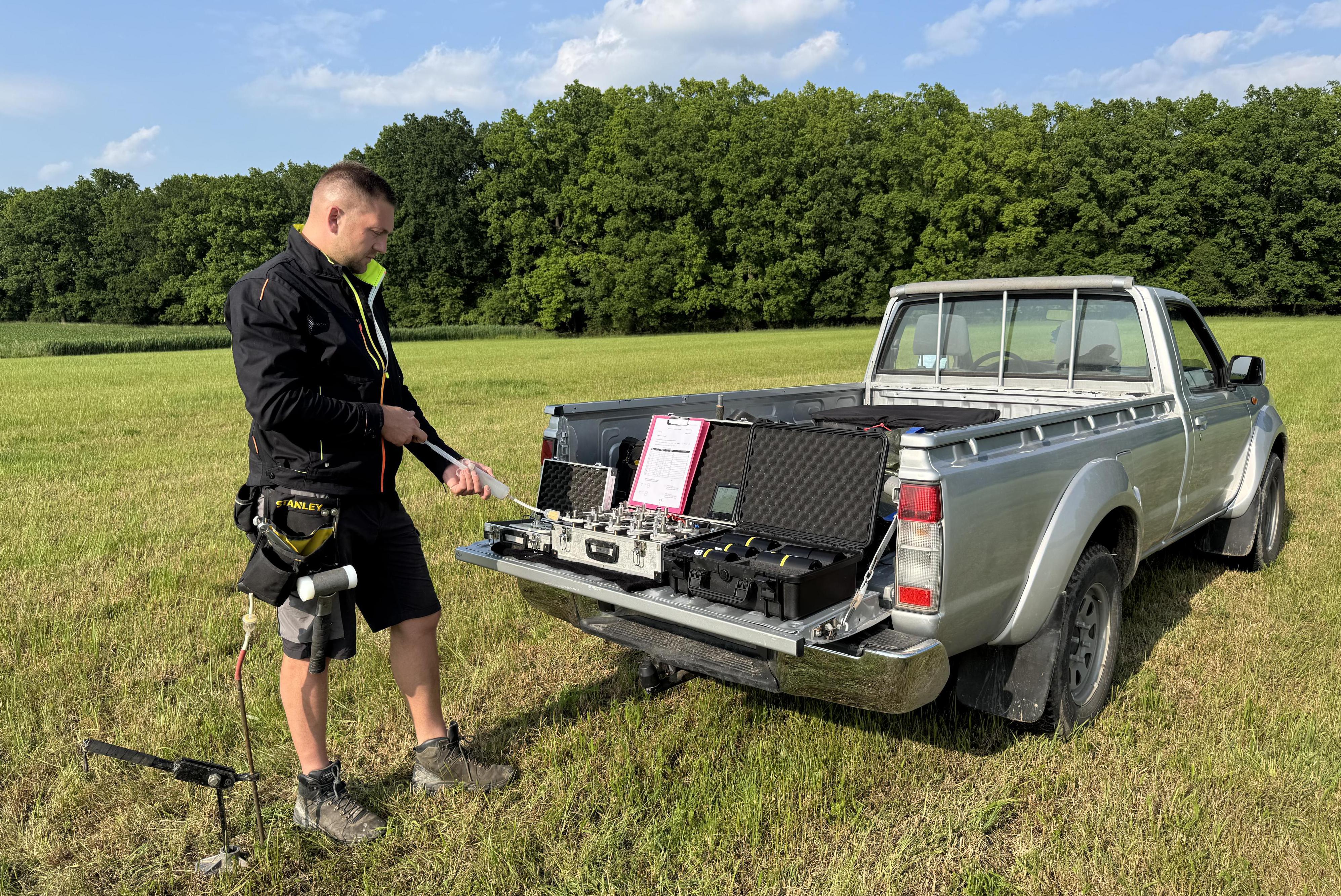 Měření radonu - BezpečnýRadon.cz