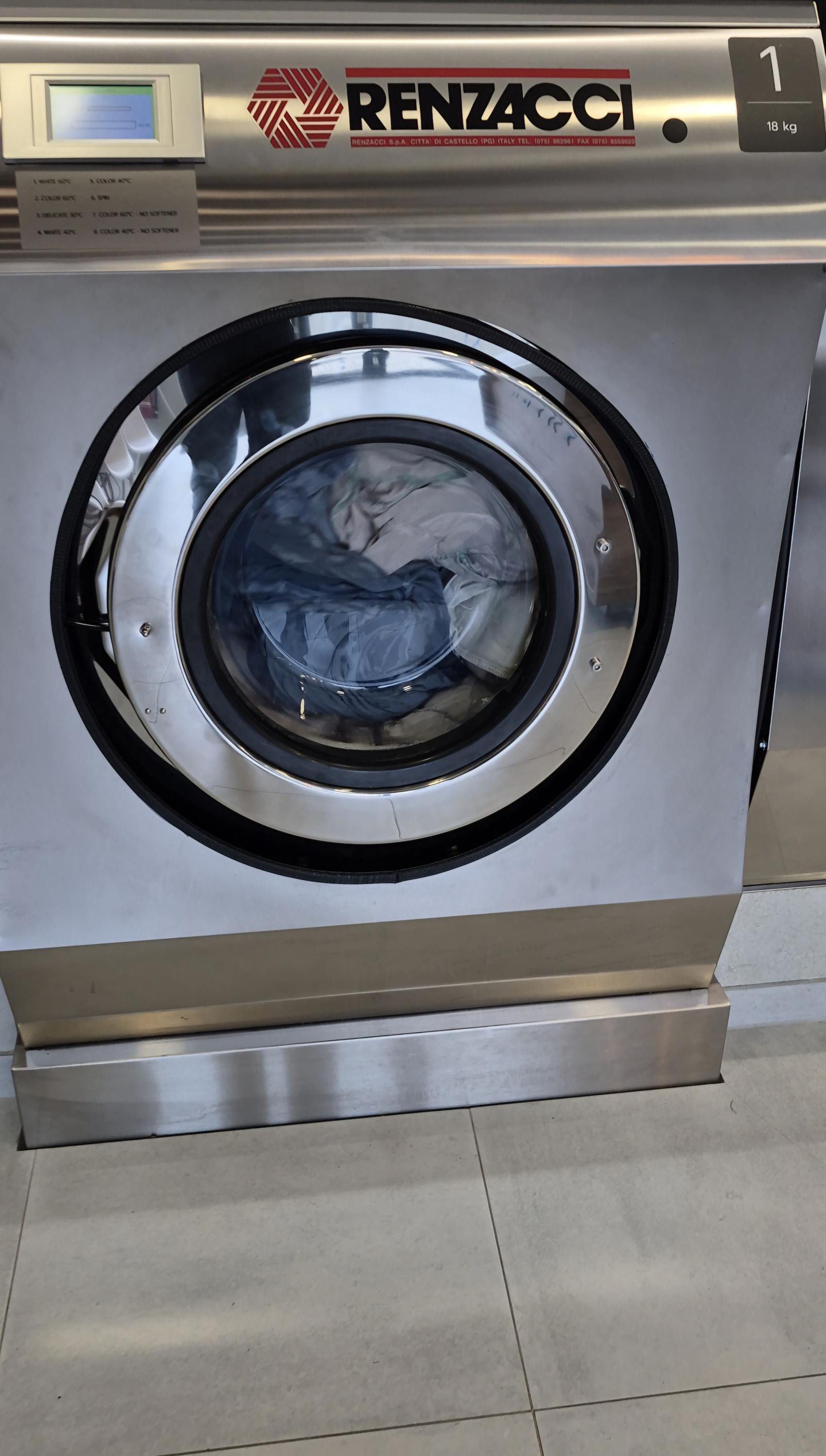 Prádelna LAVOR Kolbenova foto 5