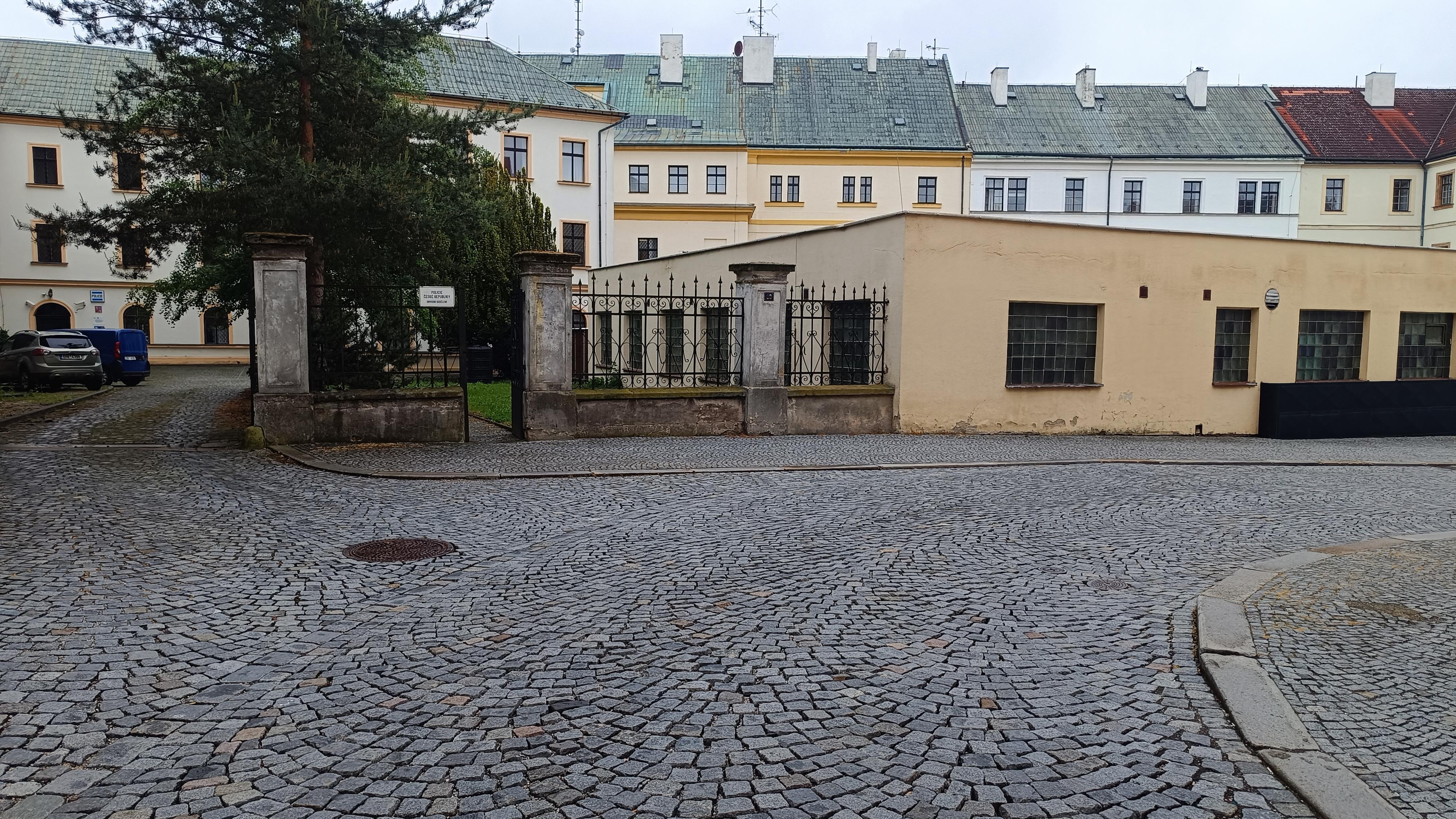 Policie ČR - Obvodní oddělení Jičín foto 4