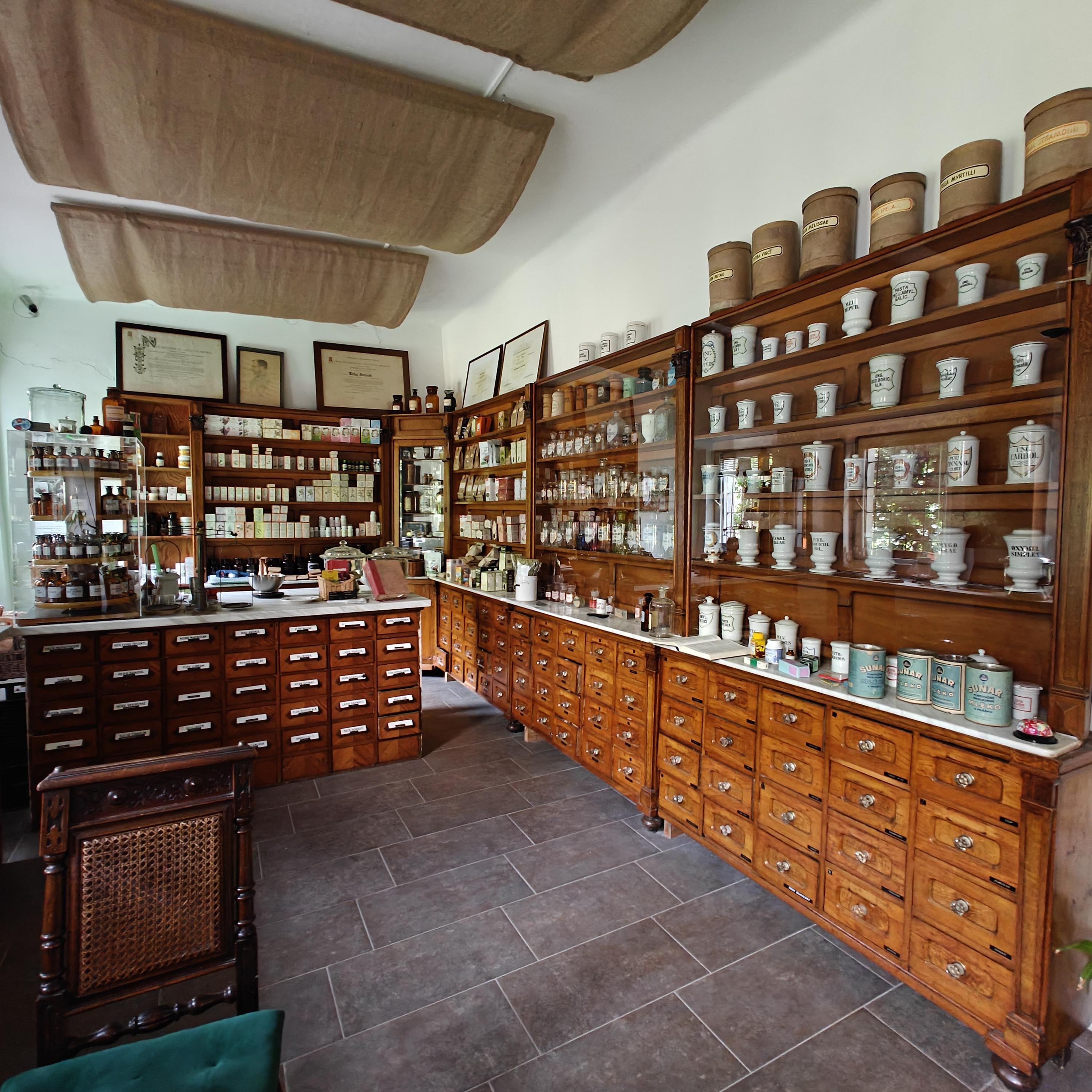 Muzeum české lékárny foto 5