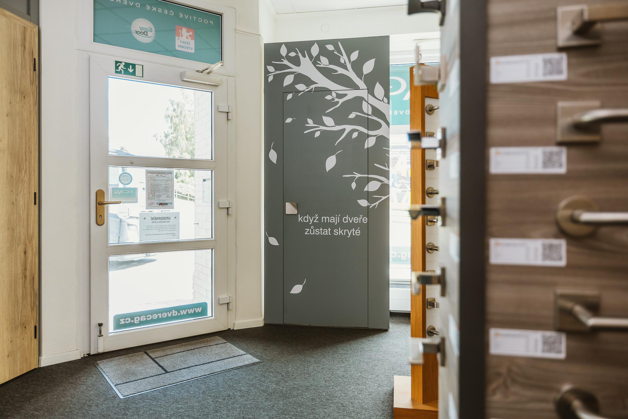 Starosti s novými dveřmi nechte na nás