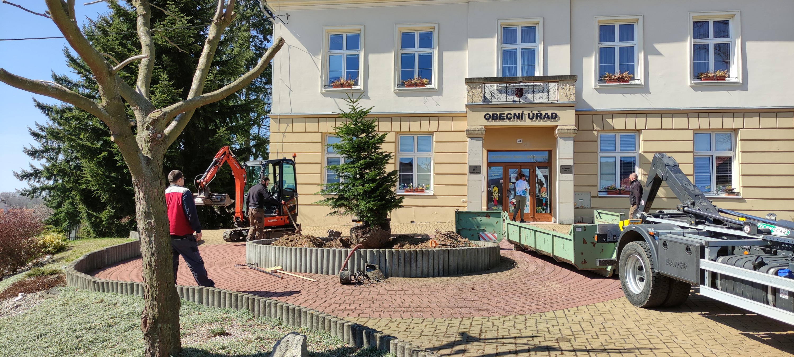 Mrsklesy - obecní úřad foto 3