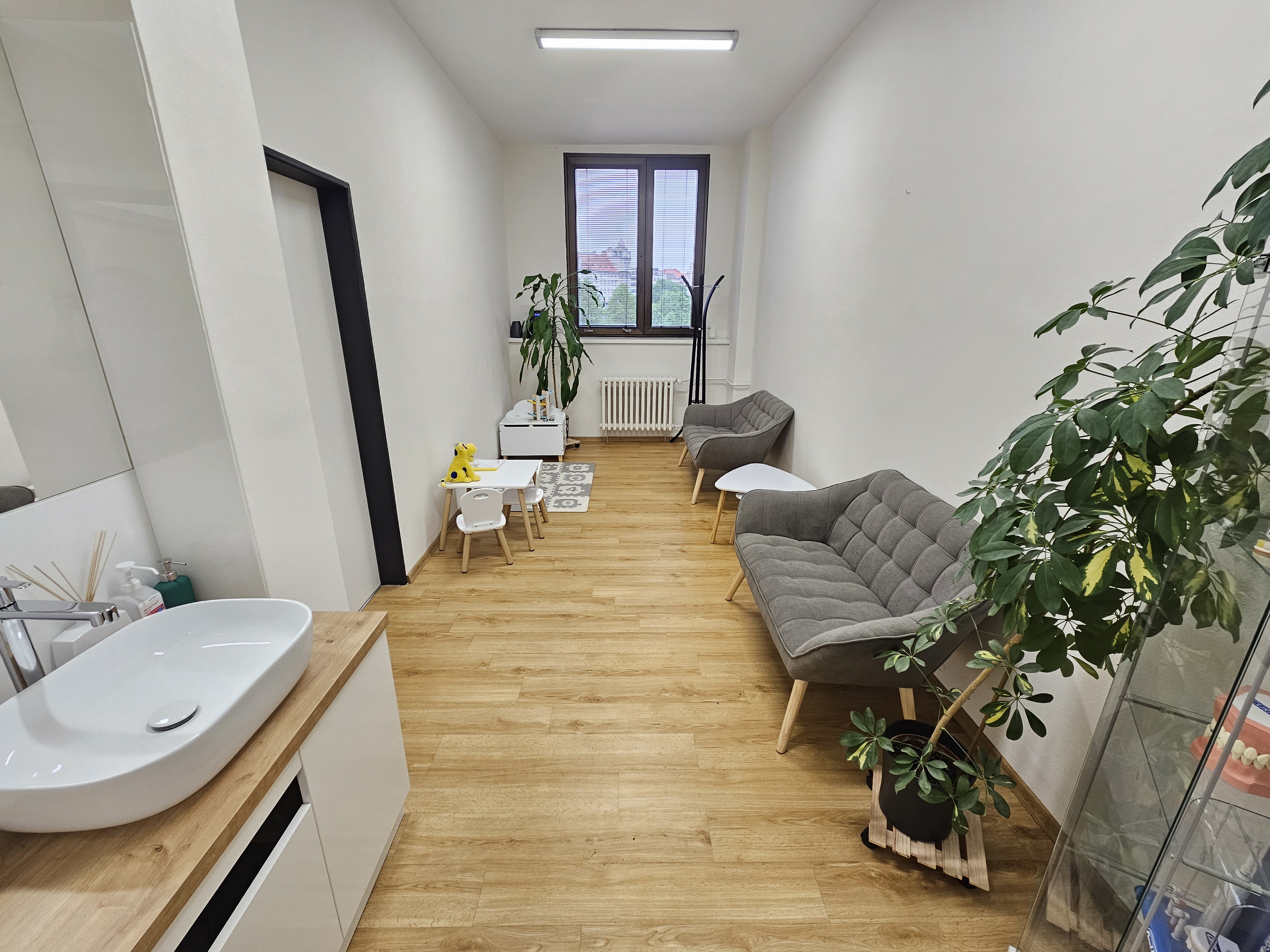 Zubní ordinace DENTIKLOS foto 2