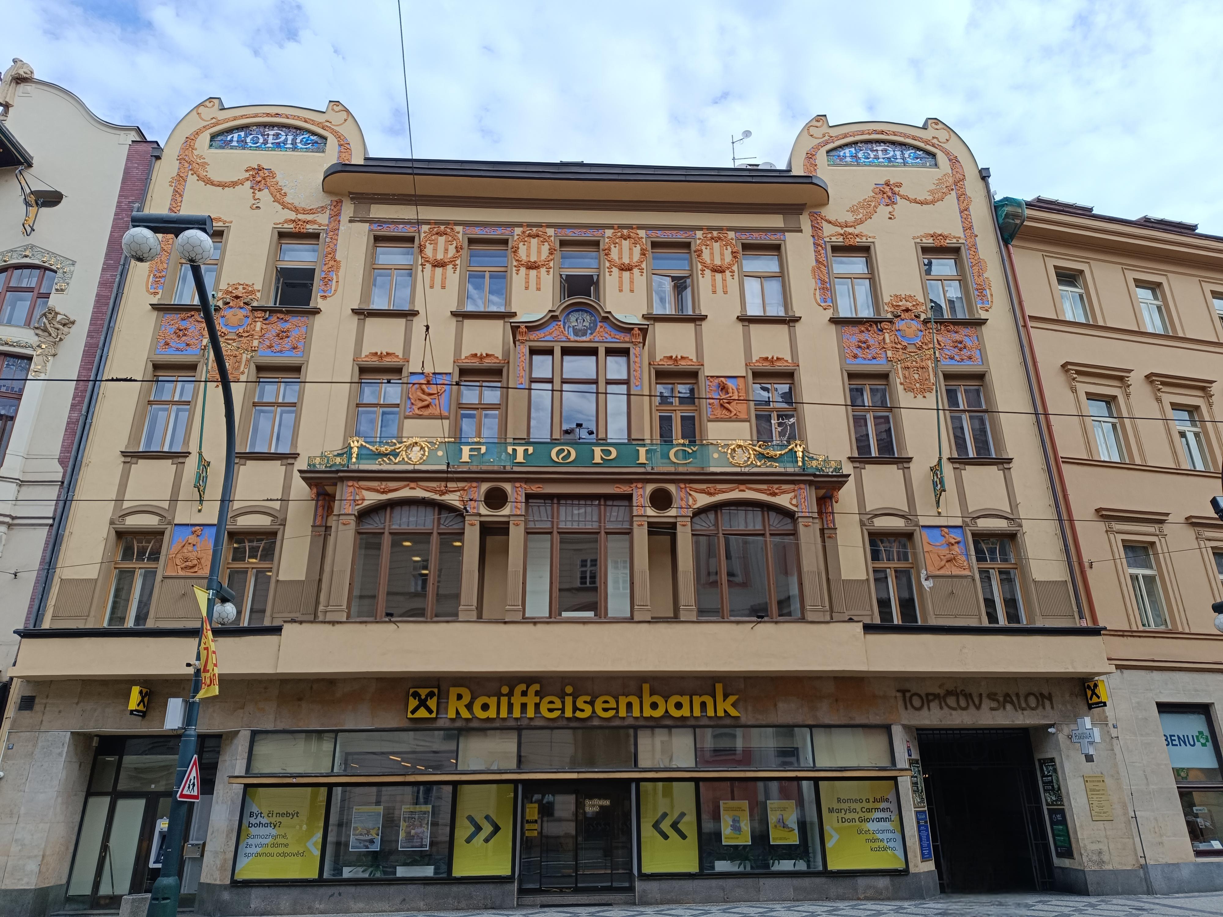 Raiffeisenbank - pobočka foto 2