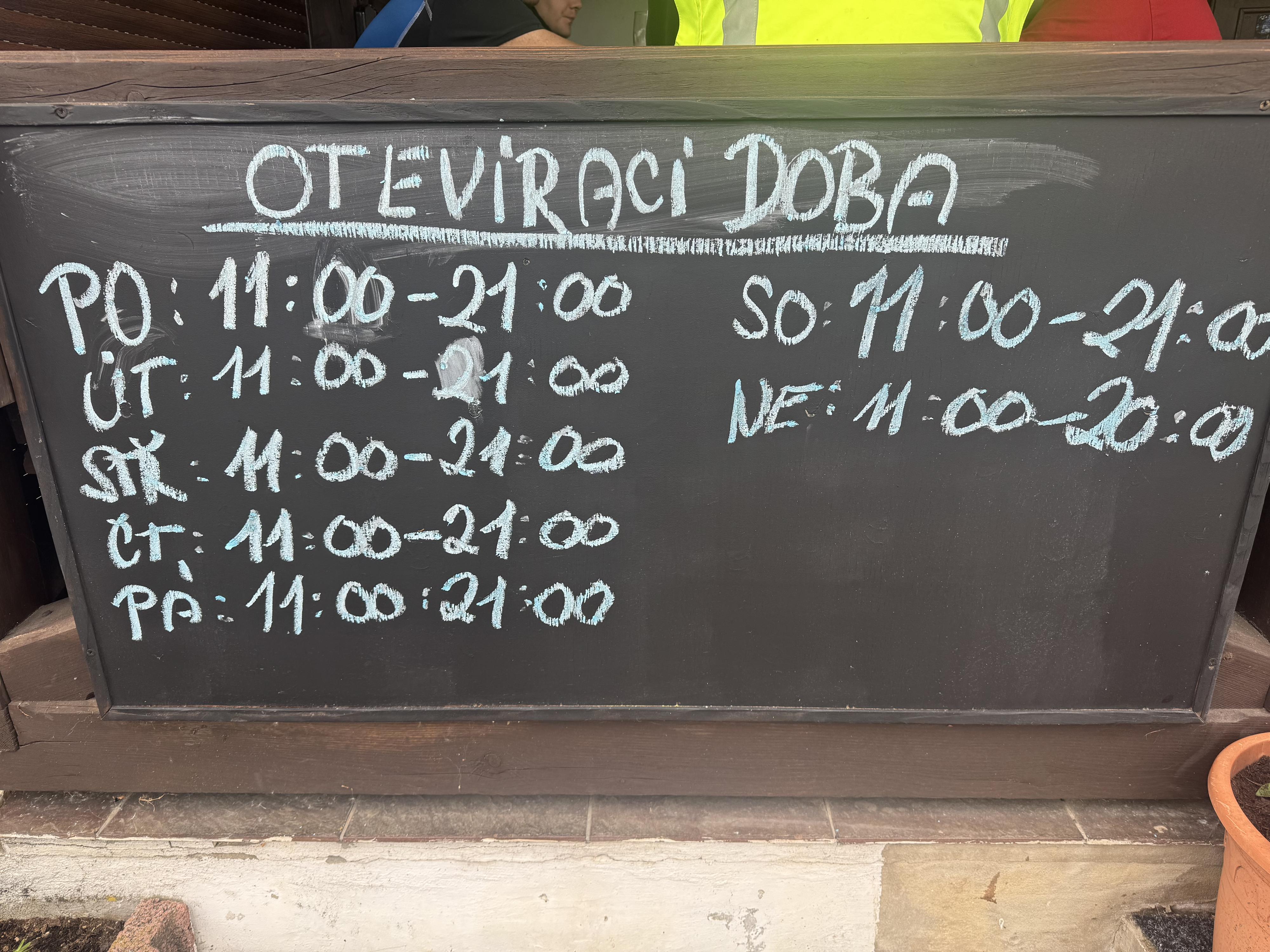 Restaurace Březí Vlk foto 3