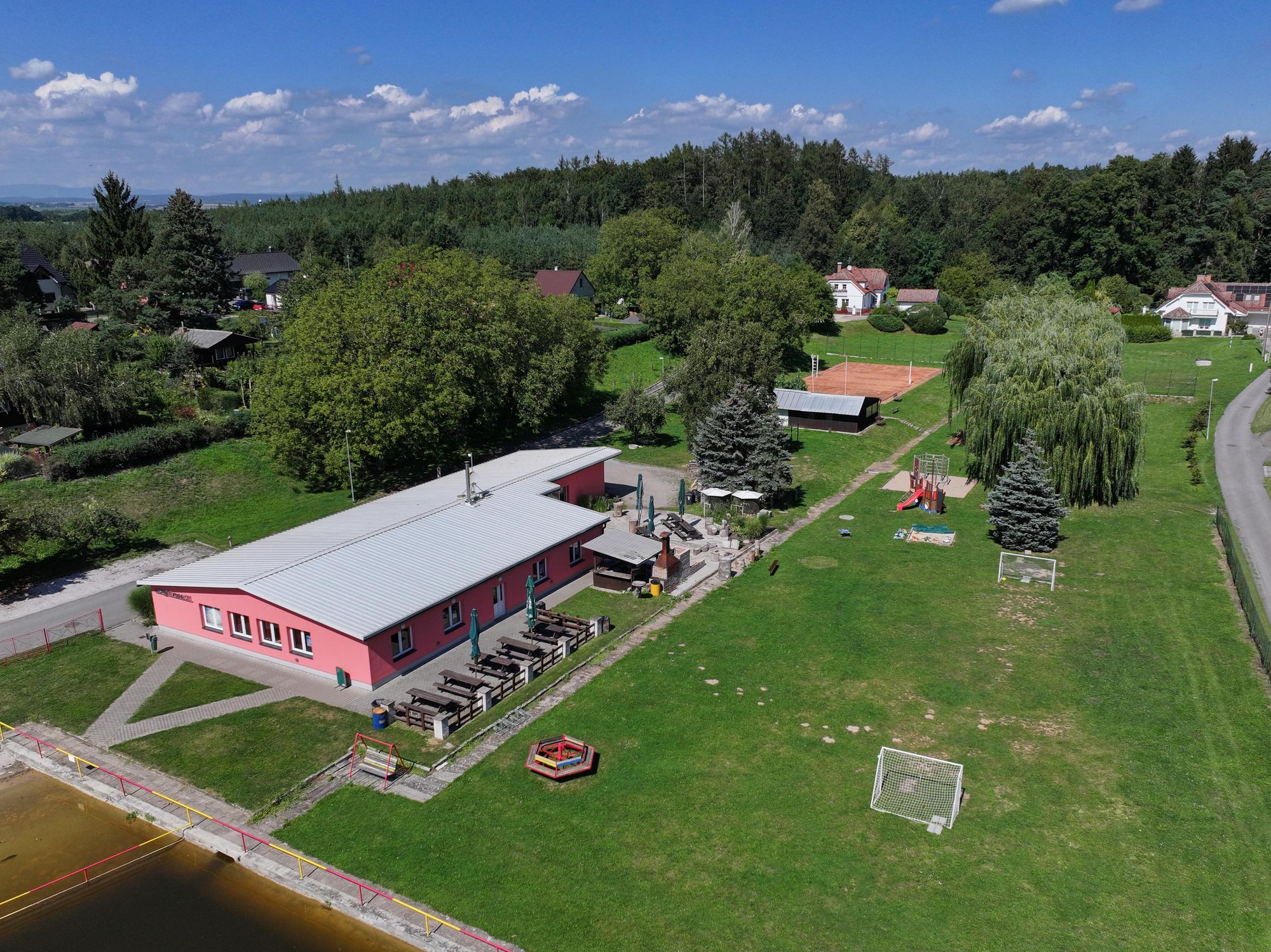 Hospoda u koupaliště