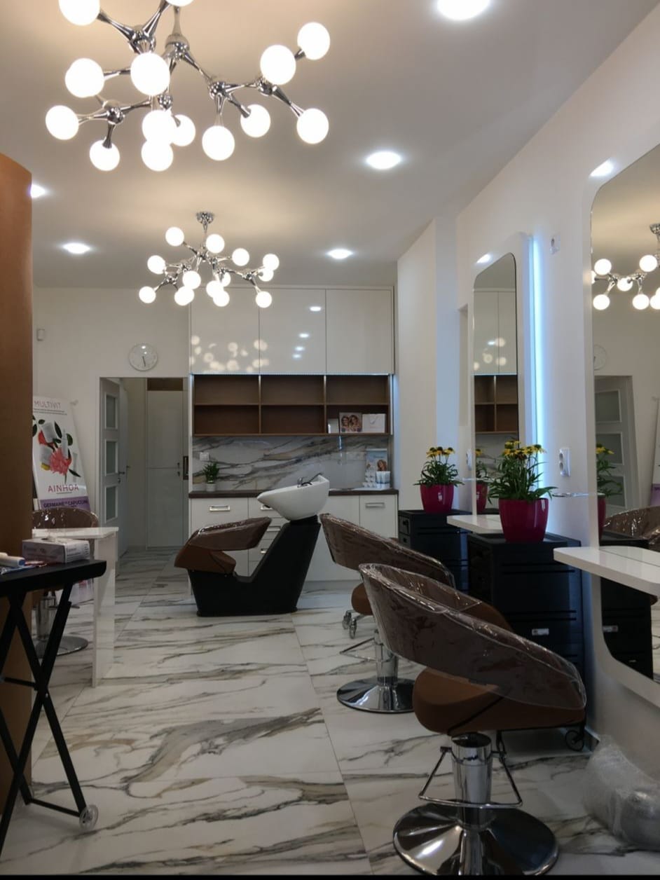 Vallis Hair & Beauty foto 3