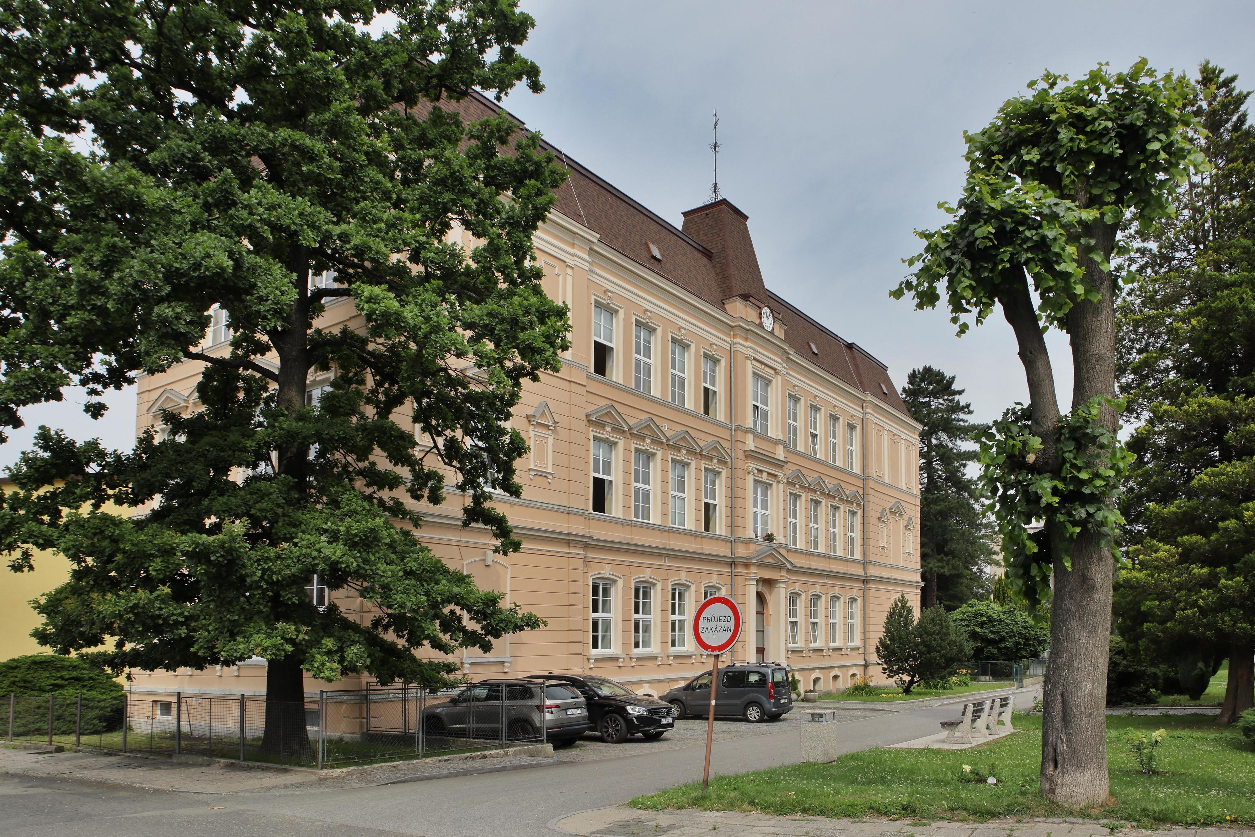 ZŠ Nové Město pod Smrkem foto 3