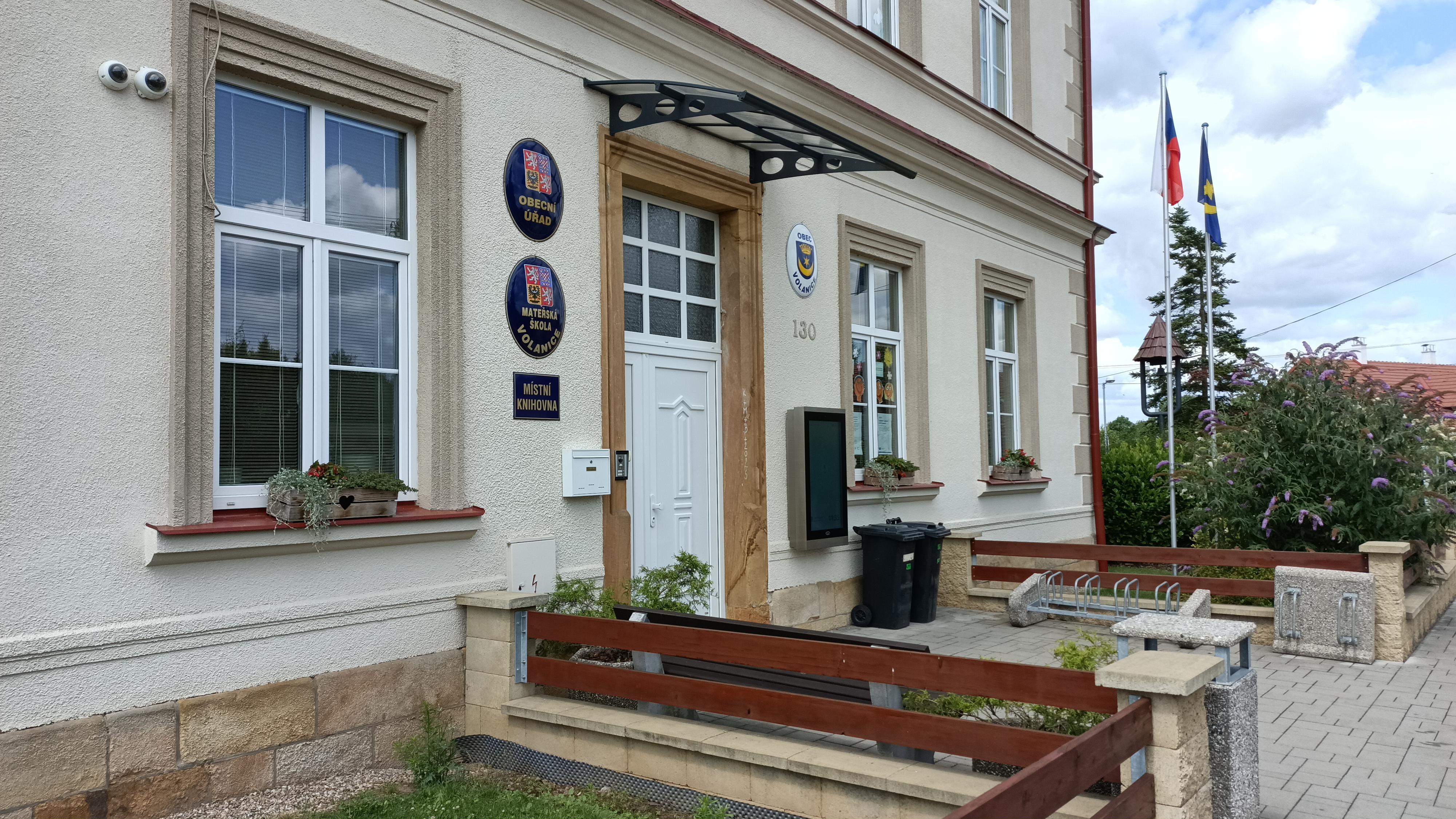 Volanice - obecní úřad foto 3