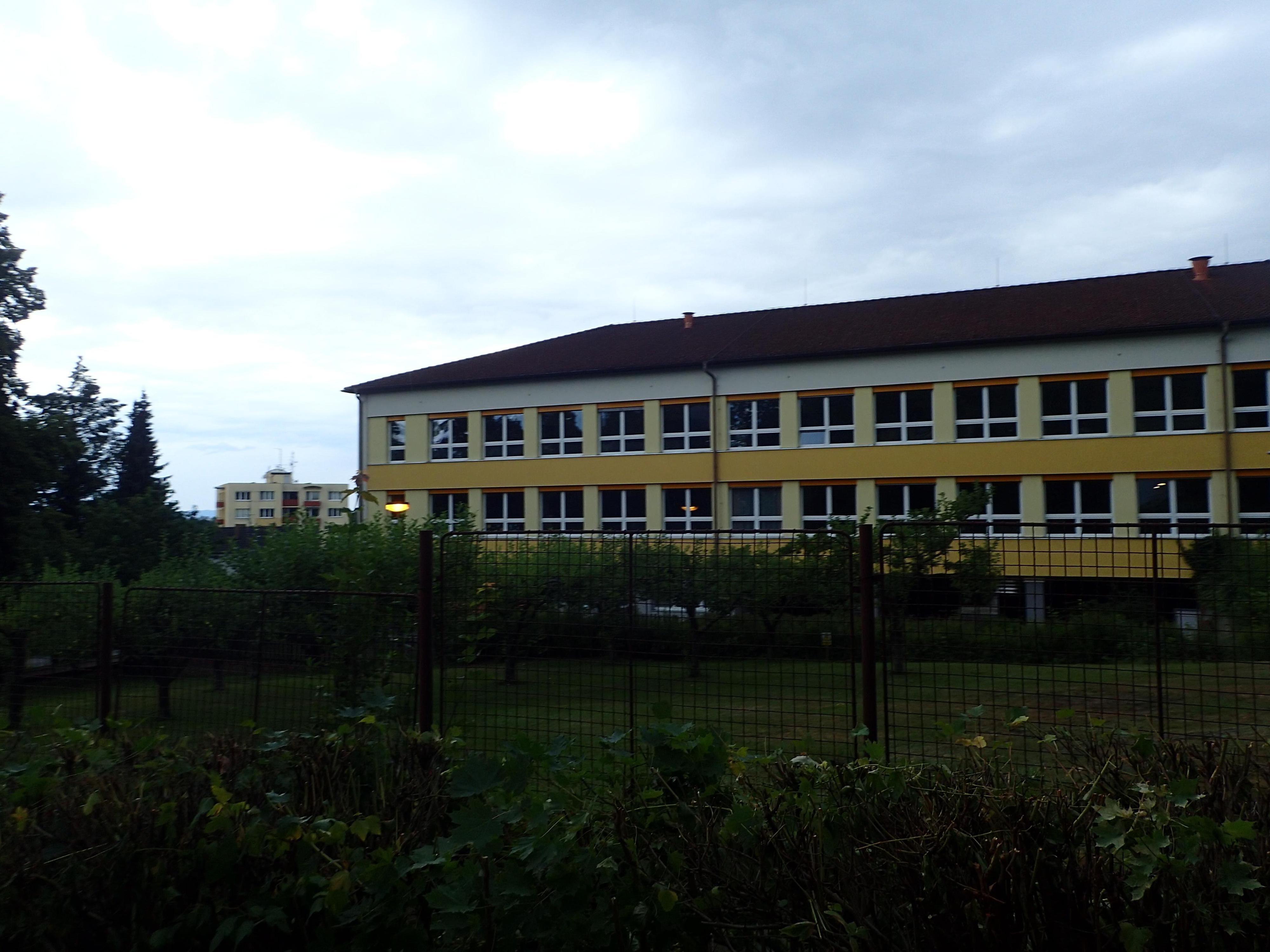 ZŠ Hluboká nad Vltavou, Karla Čapka foto 2