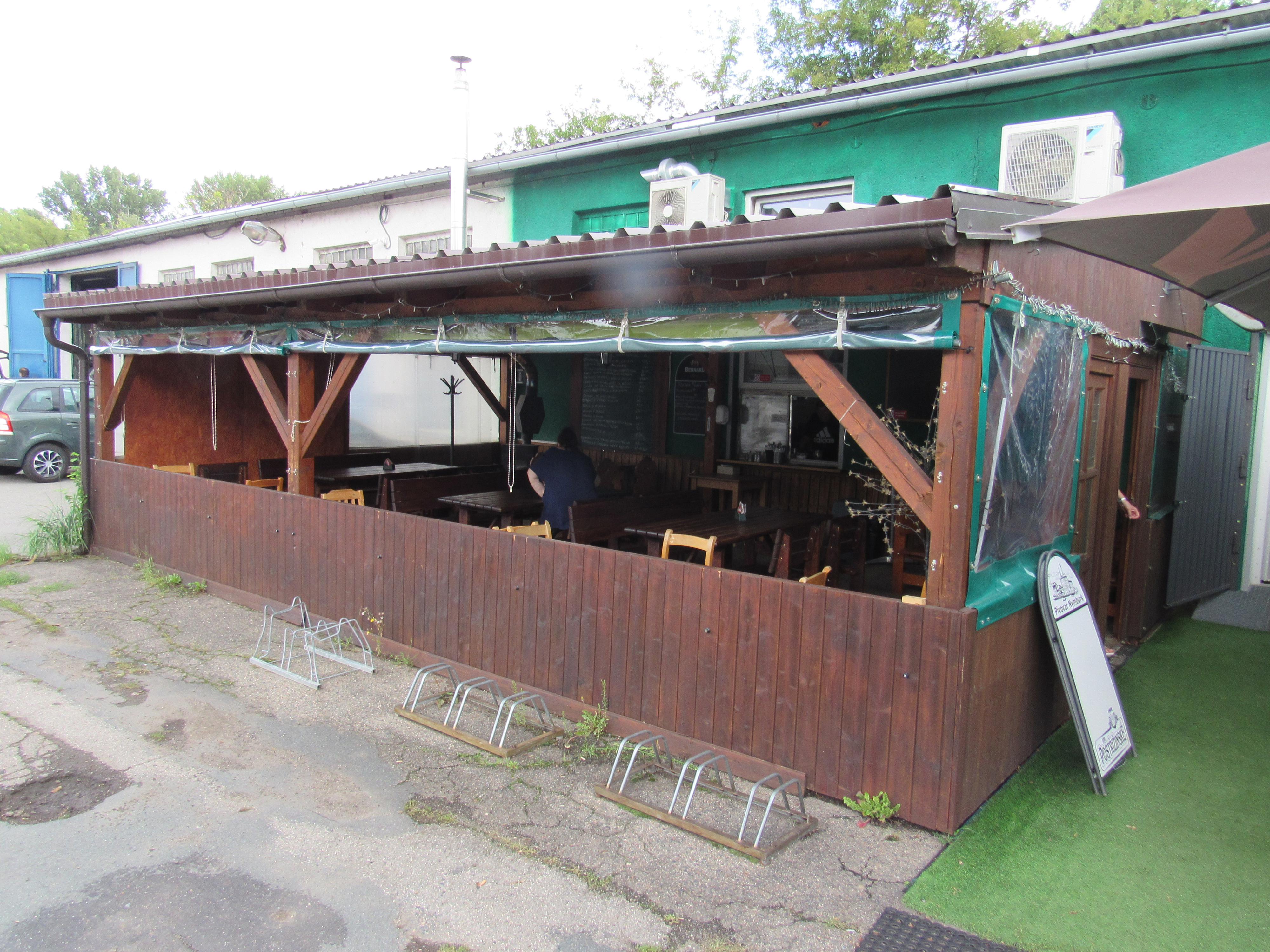 Občerstvení U Jižanského dvora foto 3