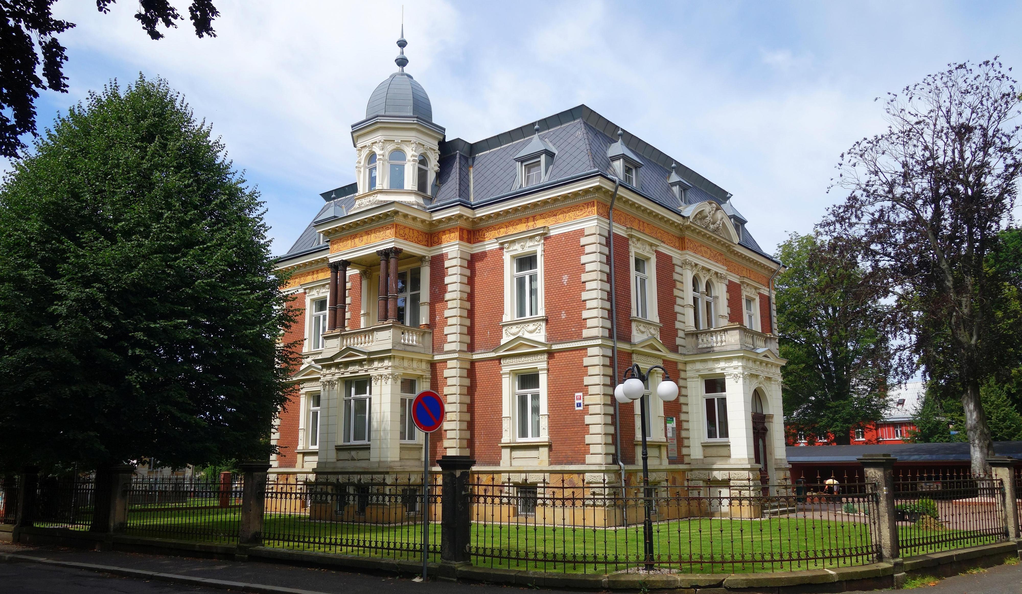 Všeobecná zdravotní pojišťovna České republiky