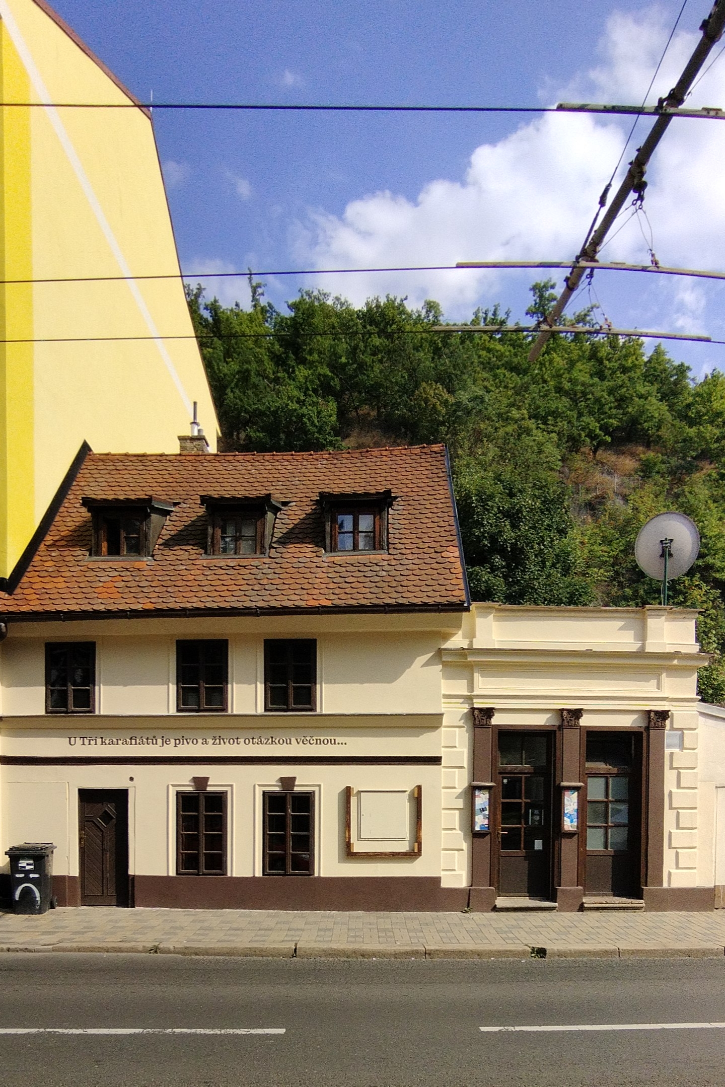 Pivnice U Tří karafiátů