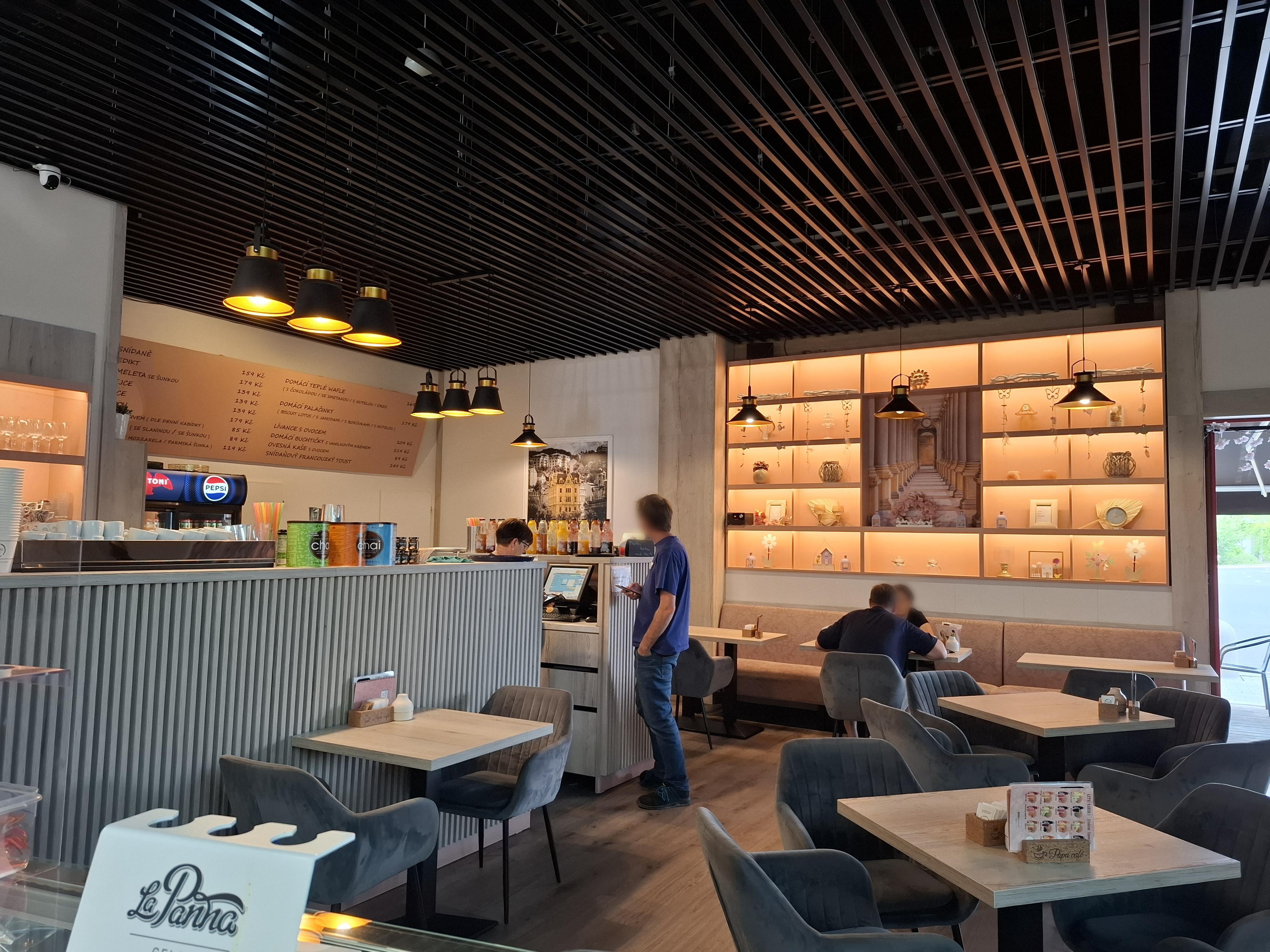 PAPA cafe foto 2