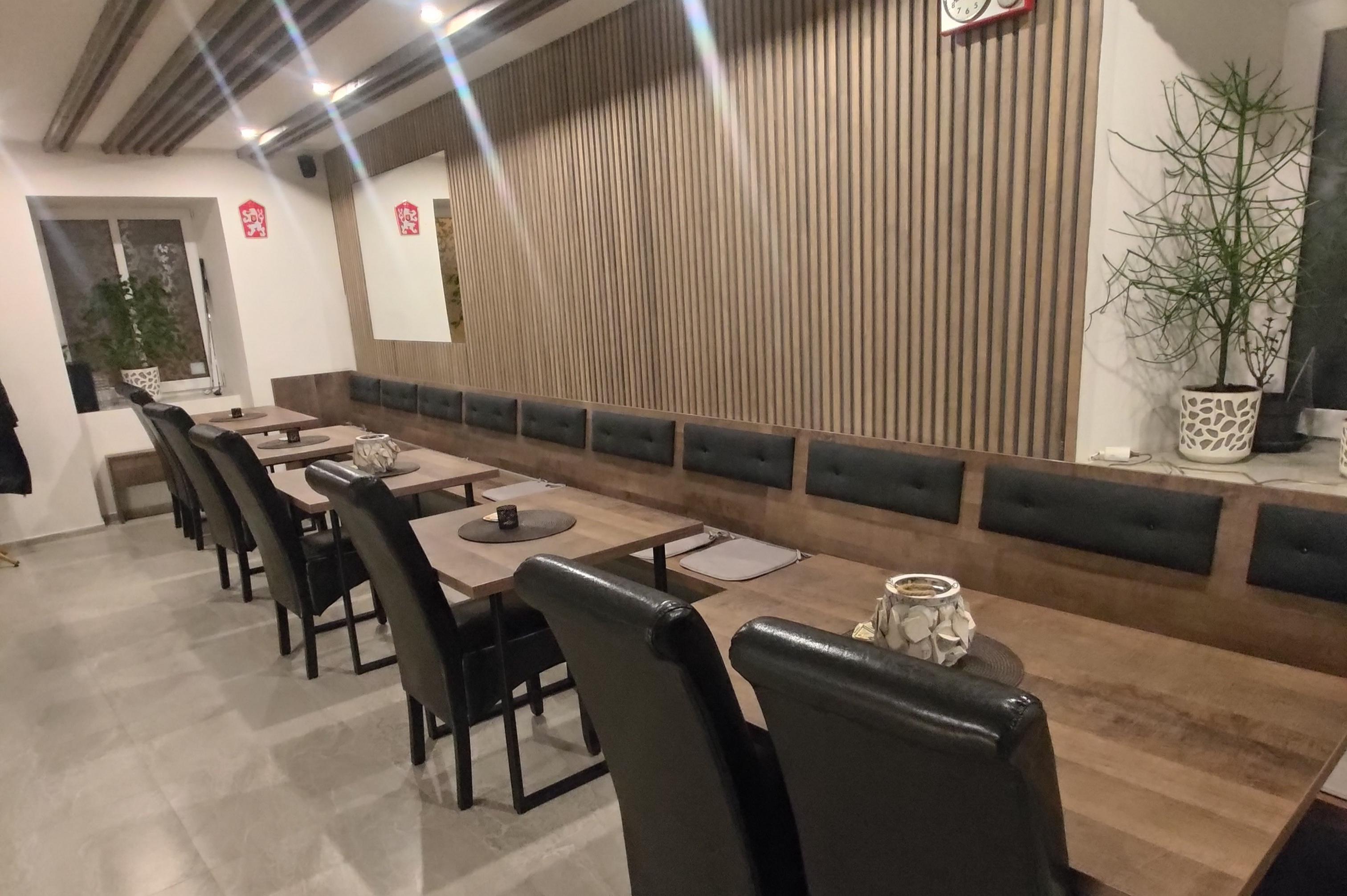 Lower café kavárna