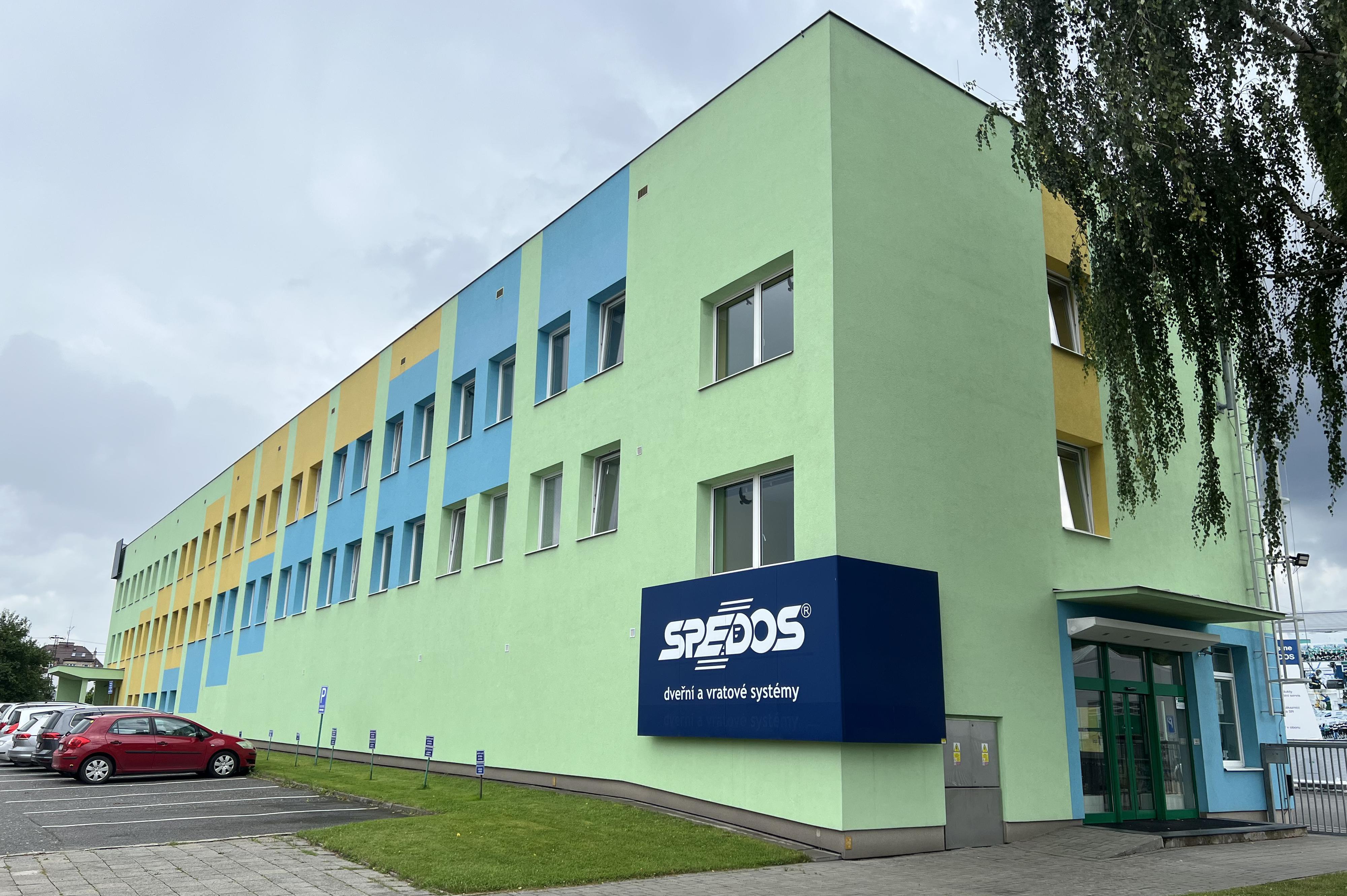 SPEDOS dveřní a vratové systémy