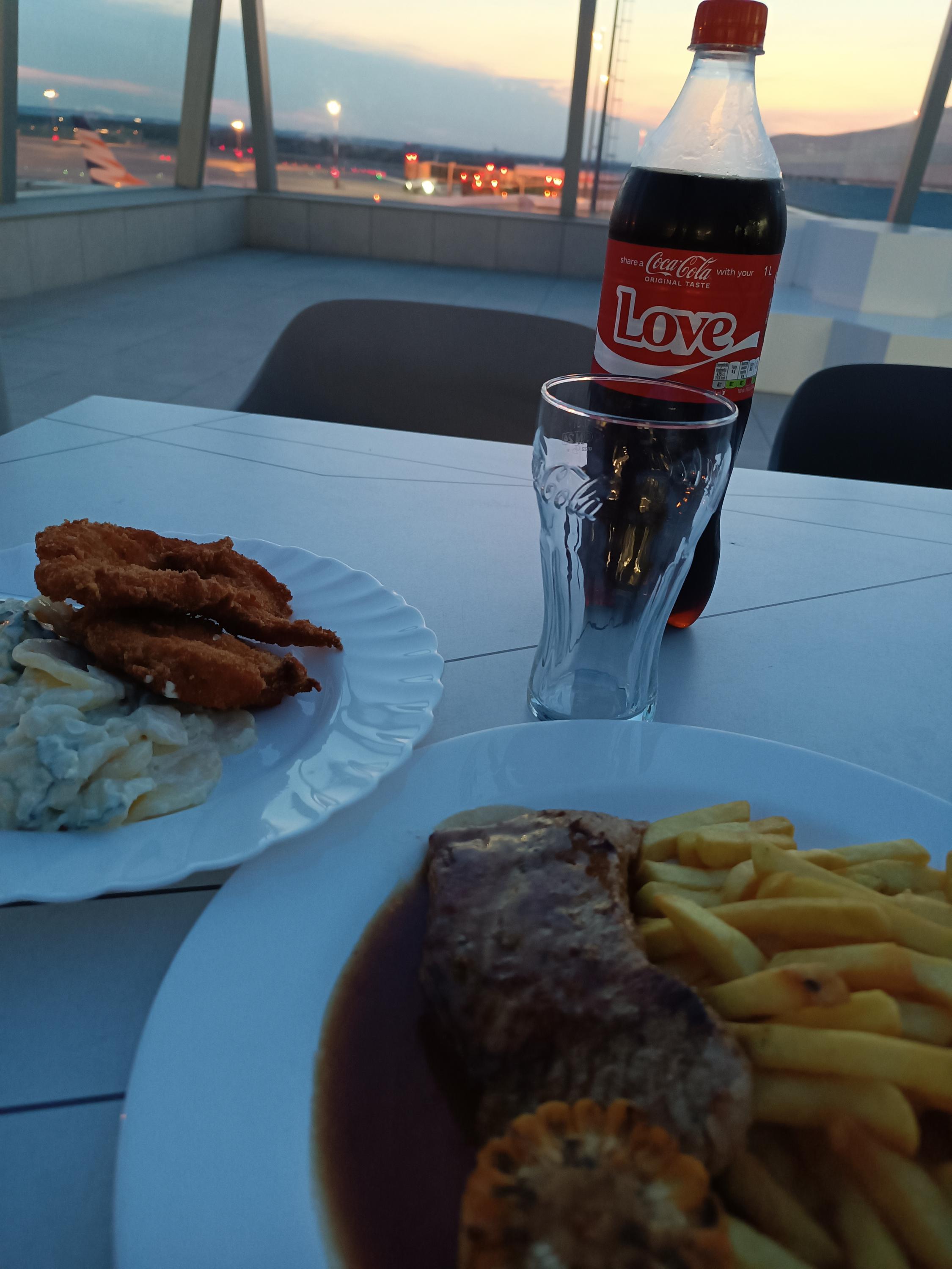Restaurace Runway foto 6