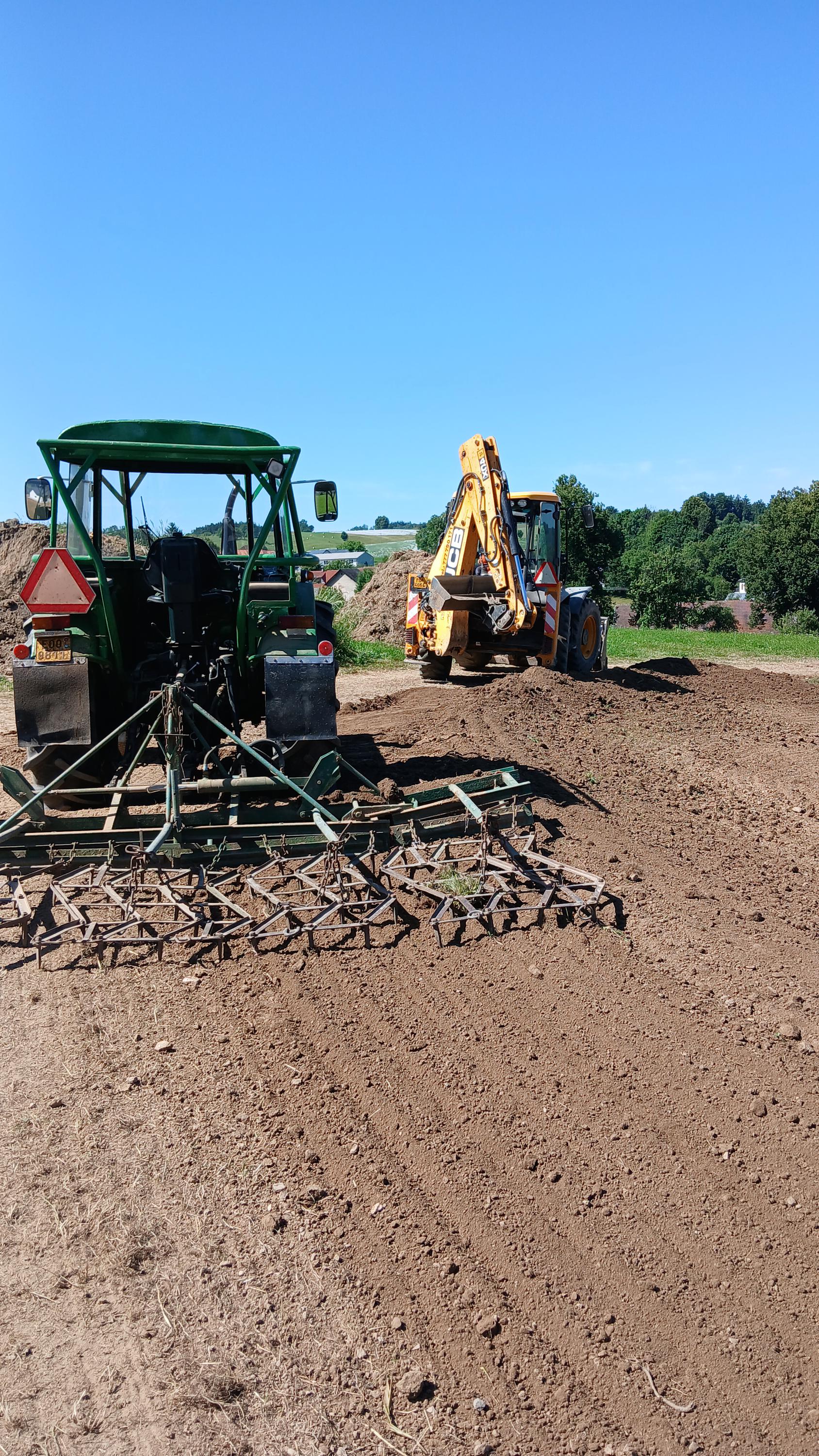 Traktorové služby - Josef Kuře foto 2
