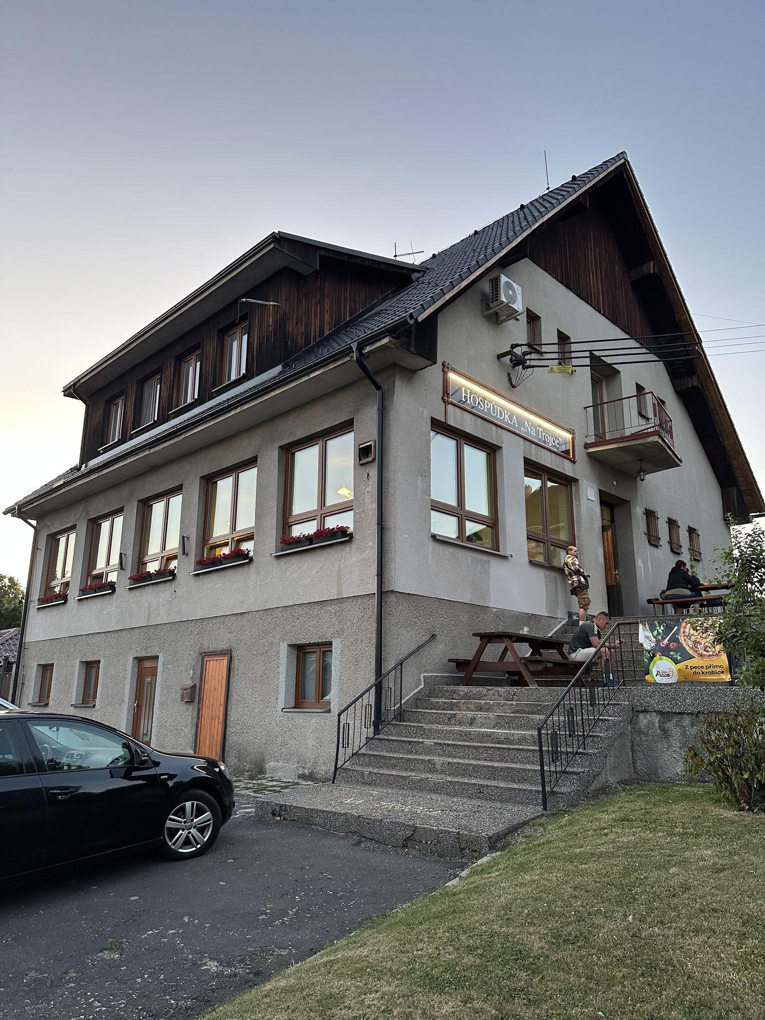 Hospůdka na Trojce foto 2