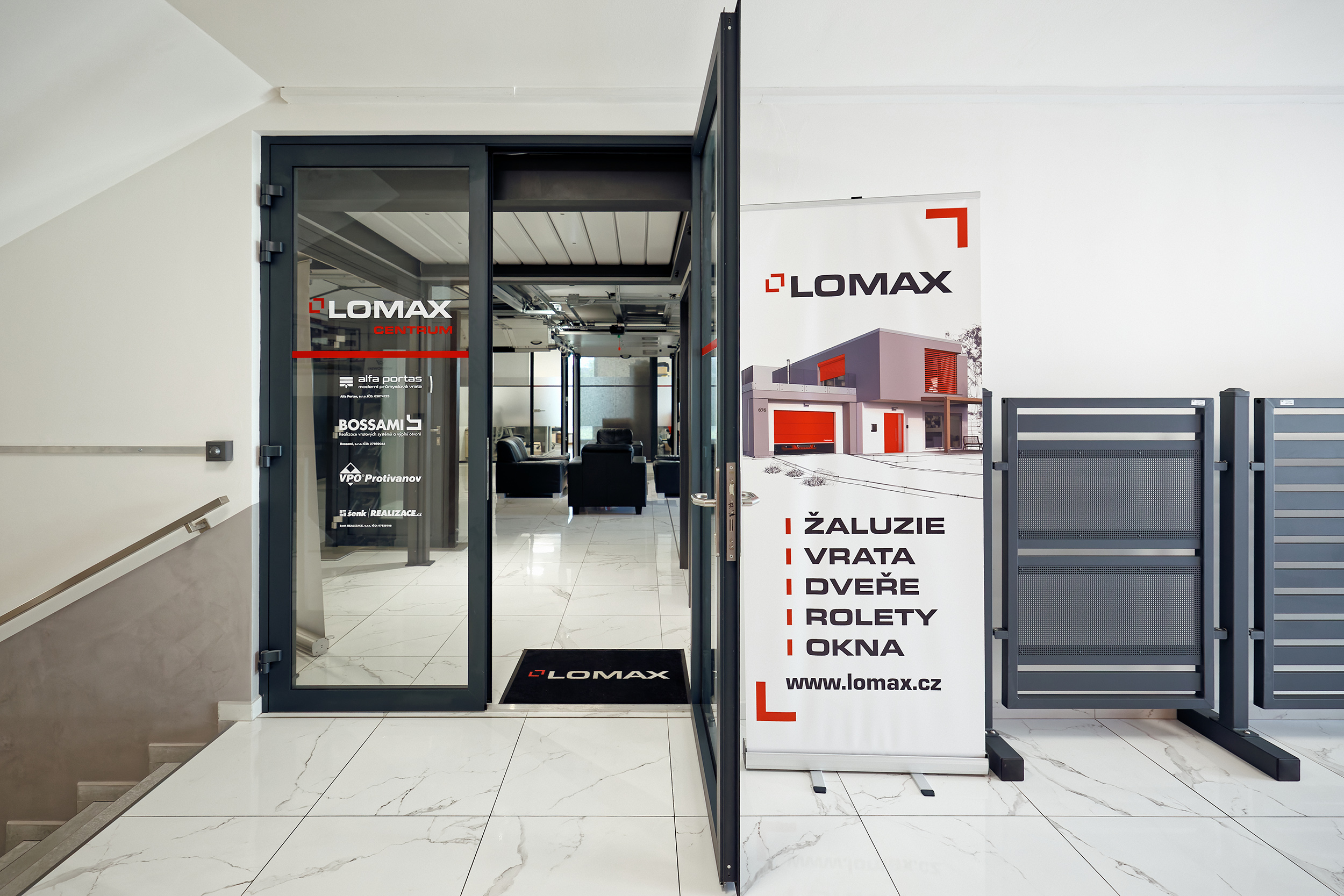 LOMAX foto 2