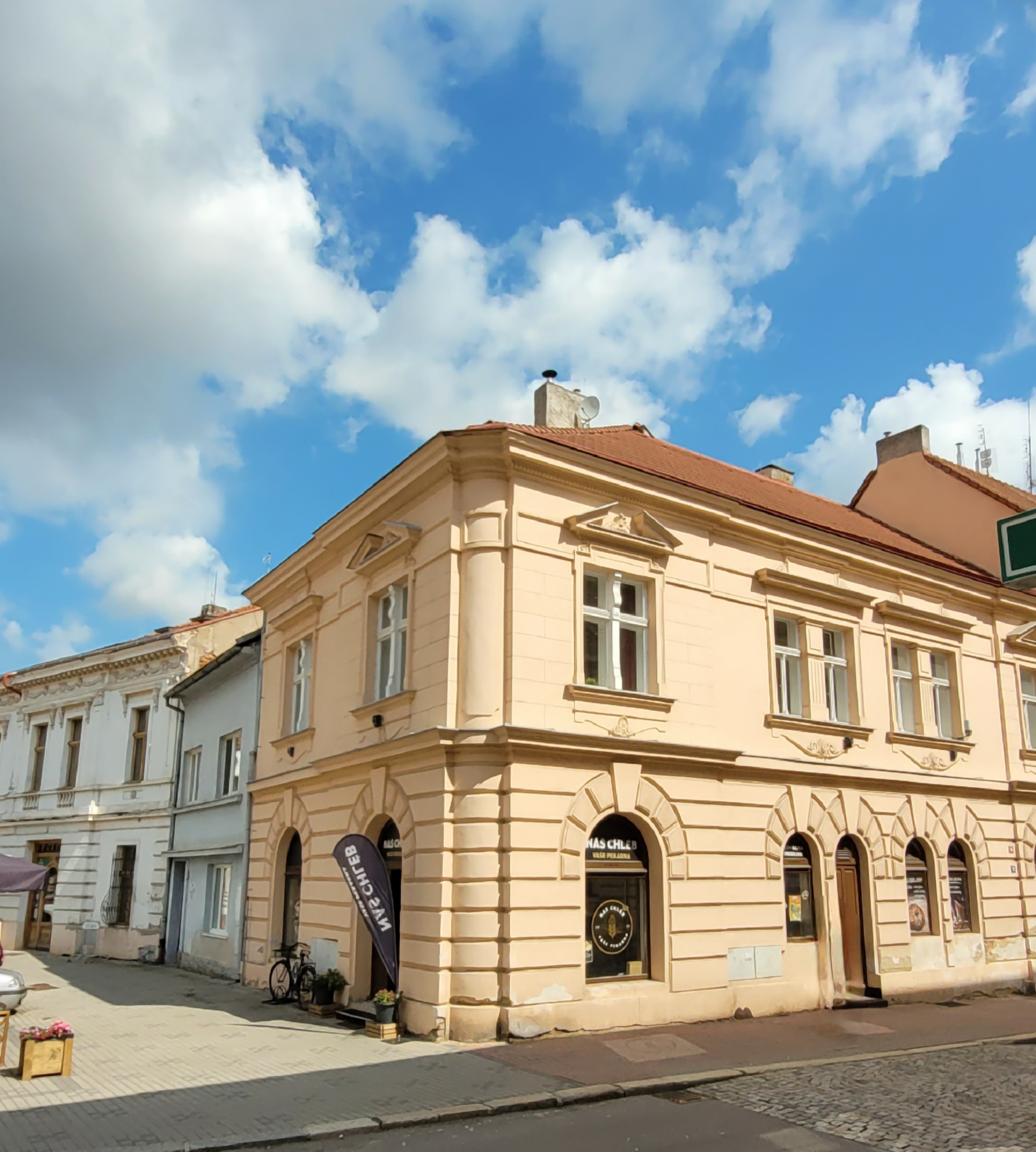 NÁŠ CHLÉB foto 3