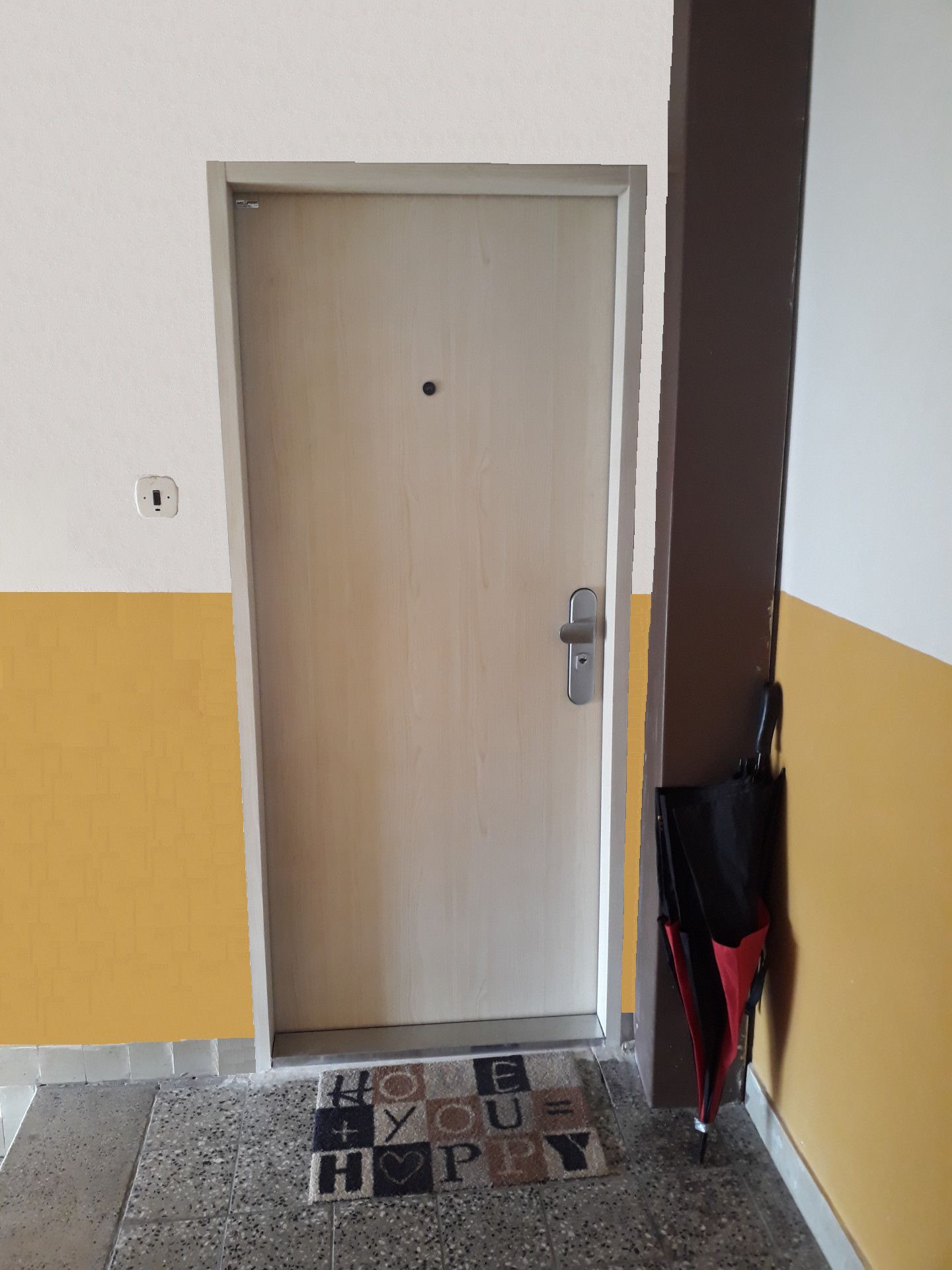 SECURIDOORS - bezpečnostní bytové dveře foto 4