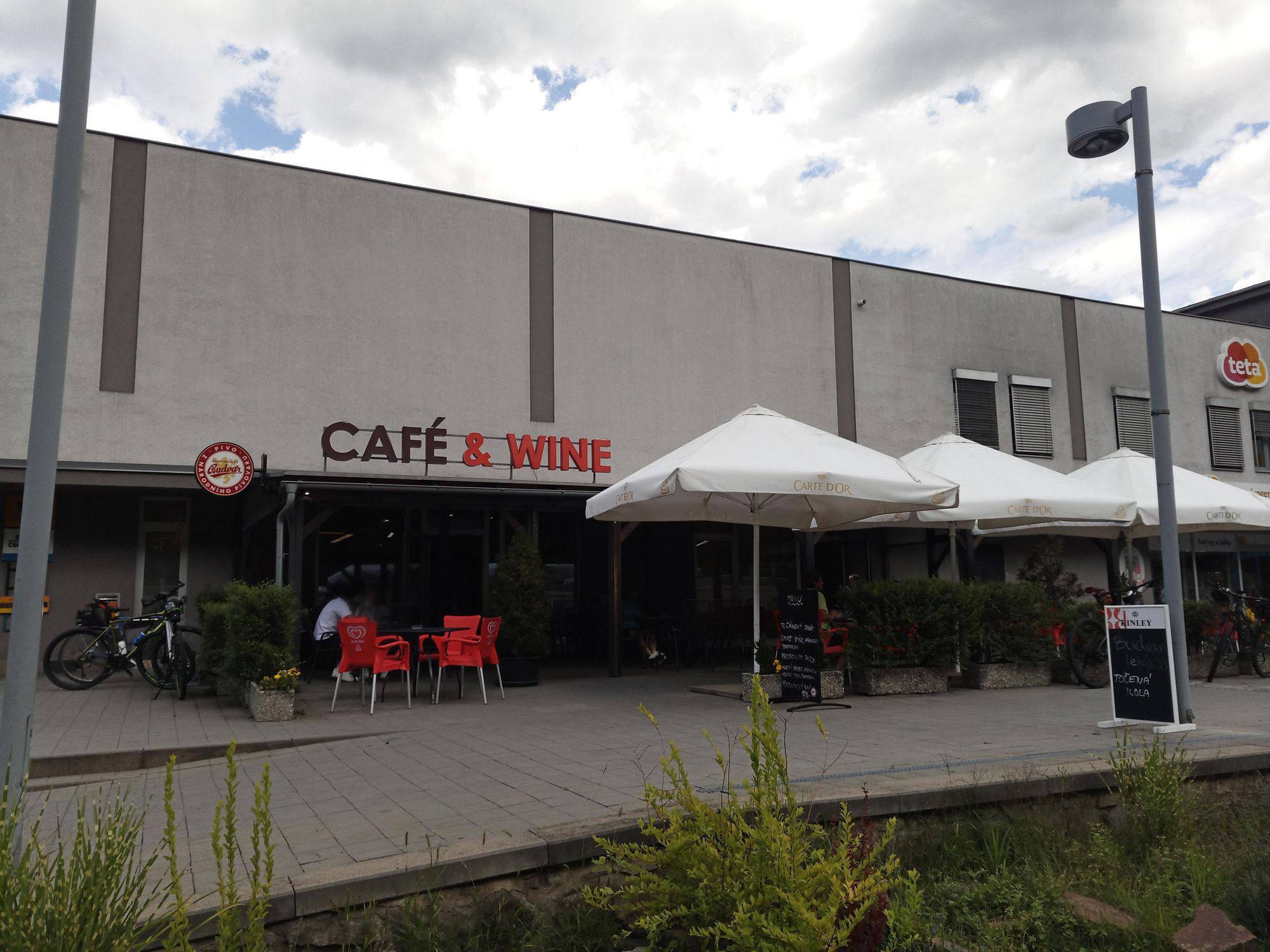 Café & Wine foto 3