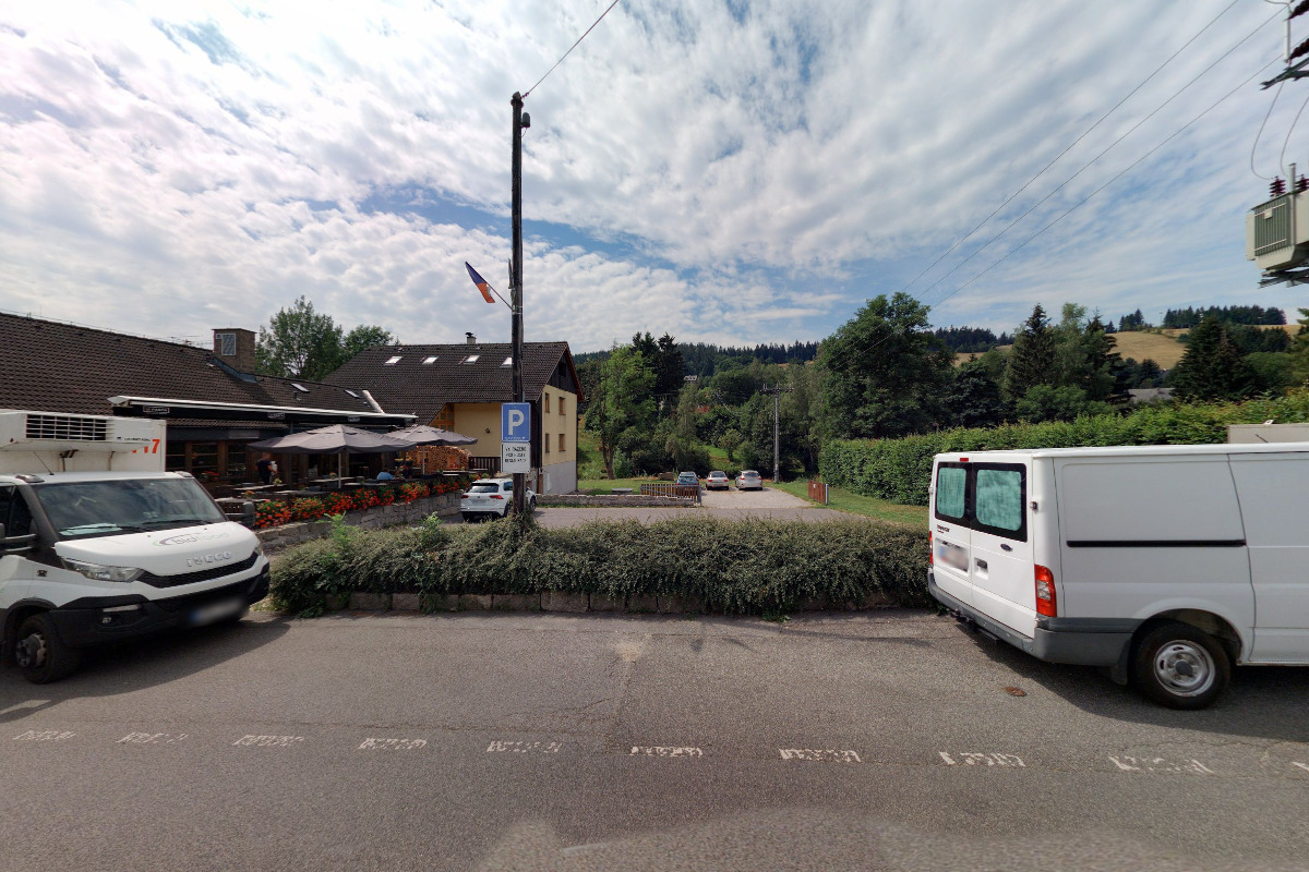 Dobíjecí stanice ČEZ