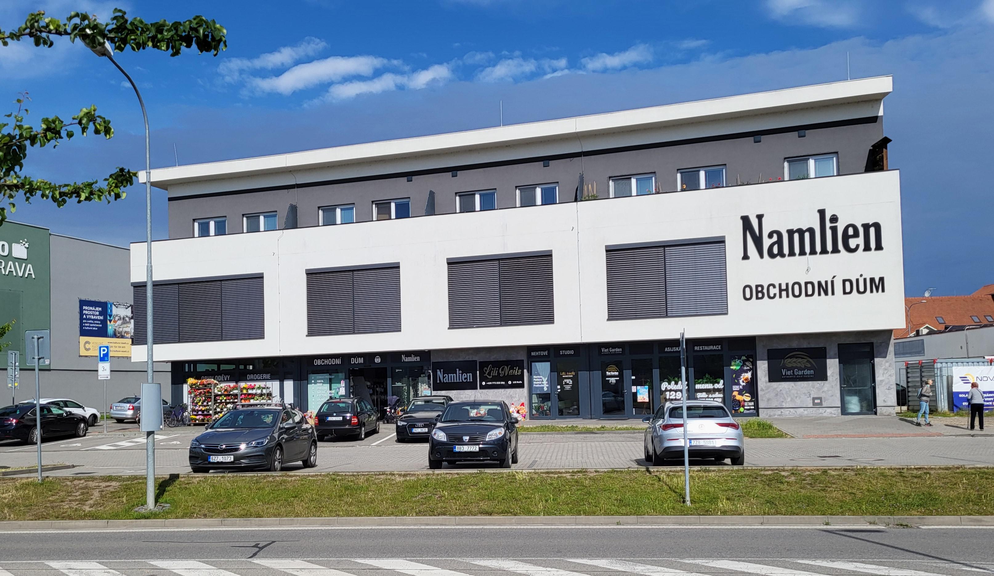 Namlien - Obchodní Centrum foto 2