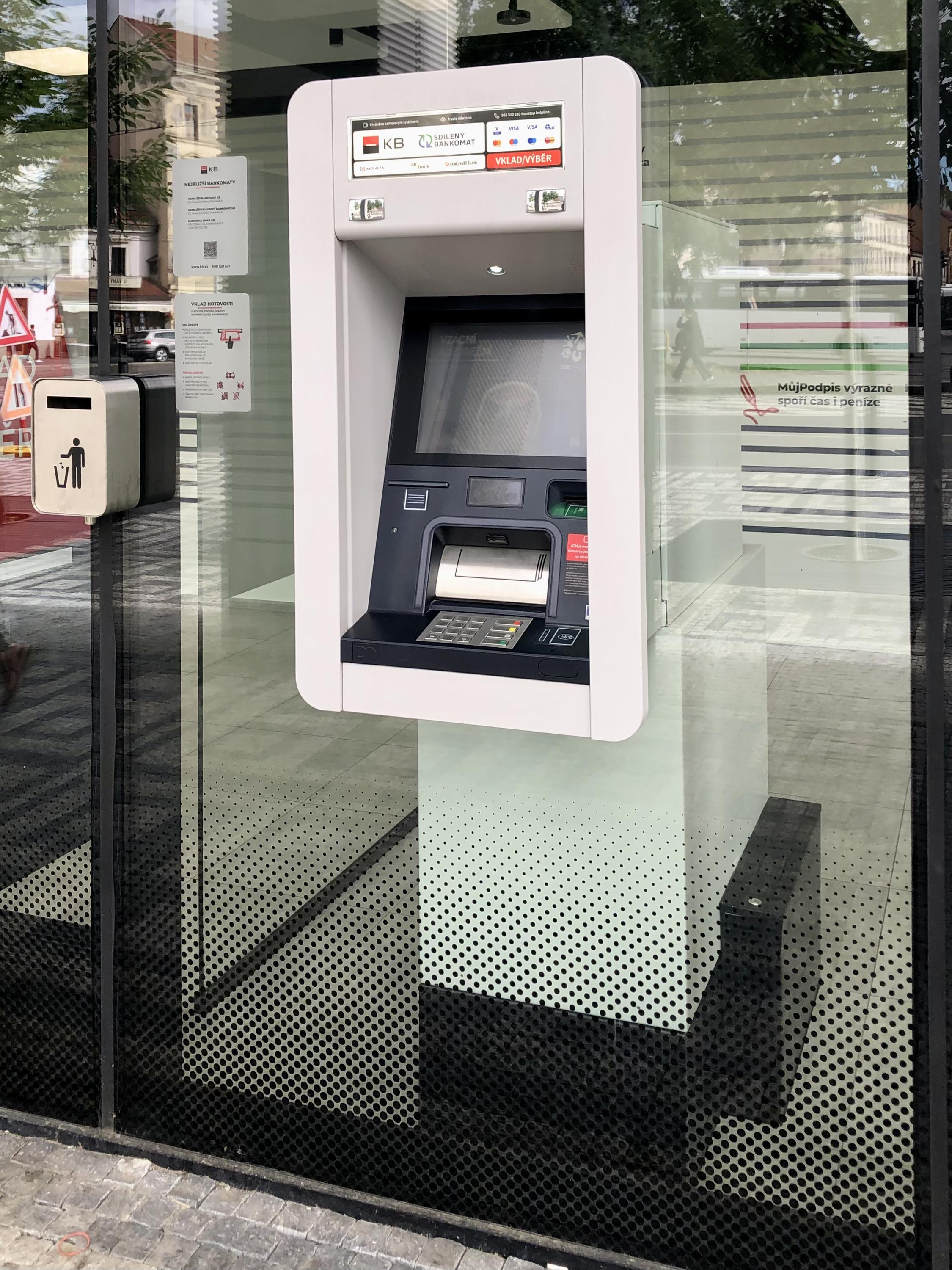 Bankomat Komerční banky foto 4