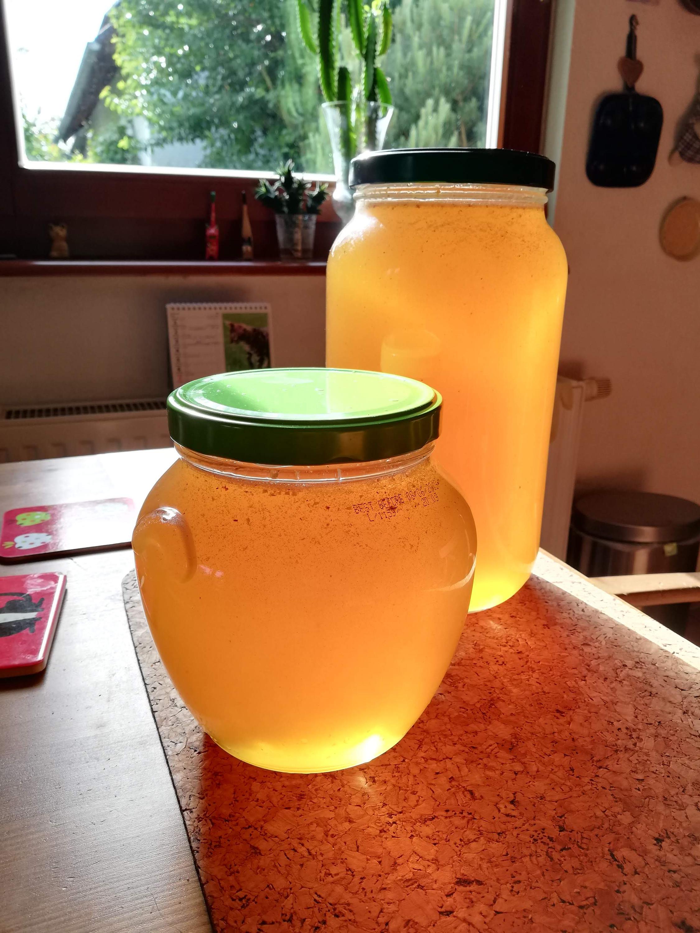 Jan Šimek - prodej medu foto 3