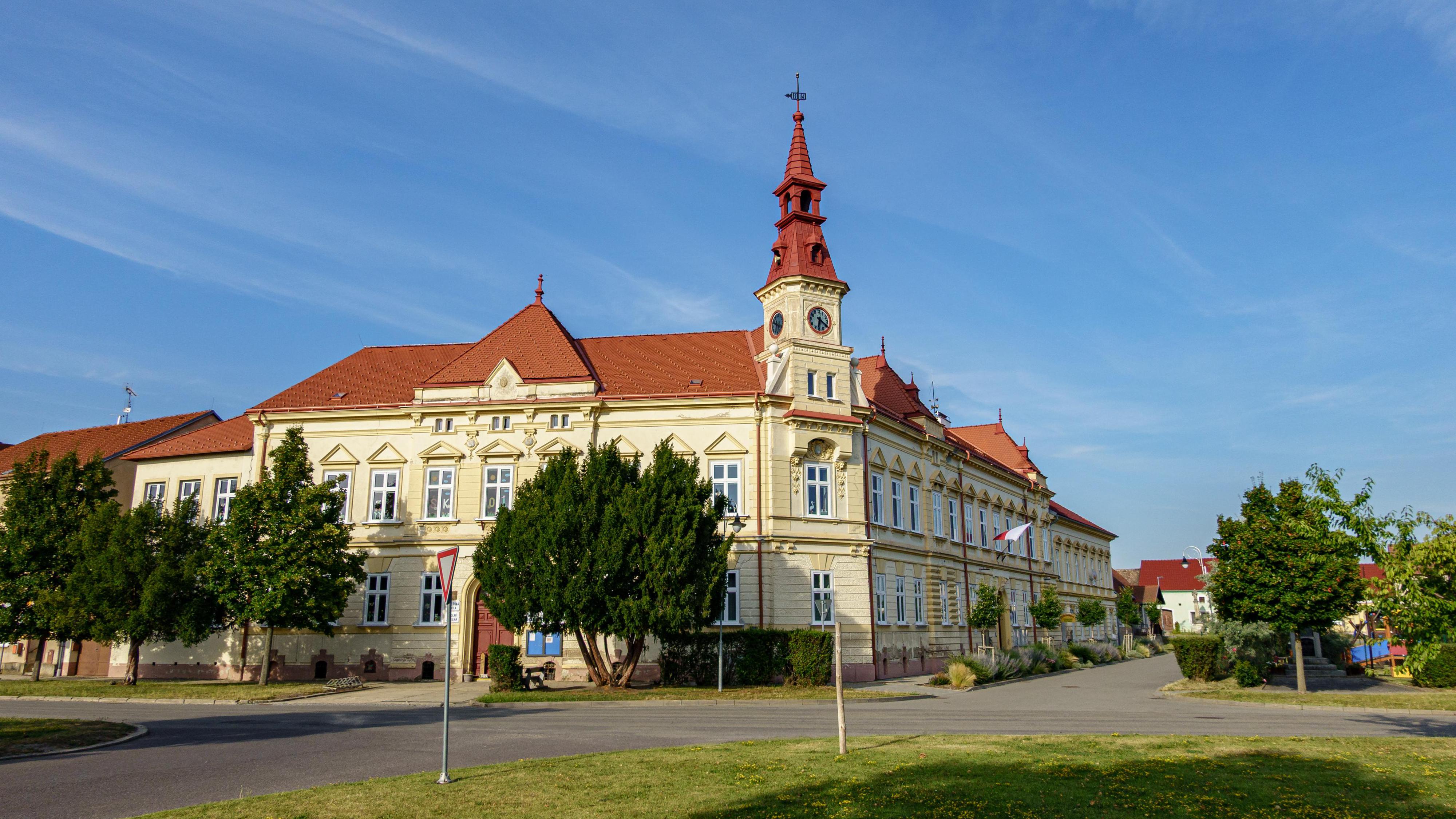 Obecní knihovna Jaroslavice foto 1