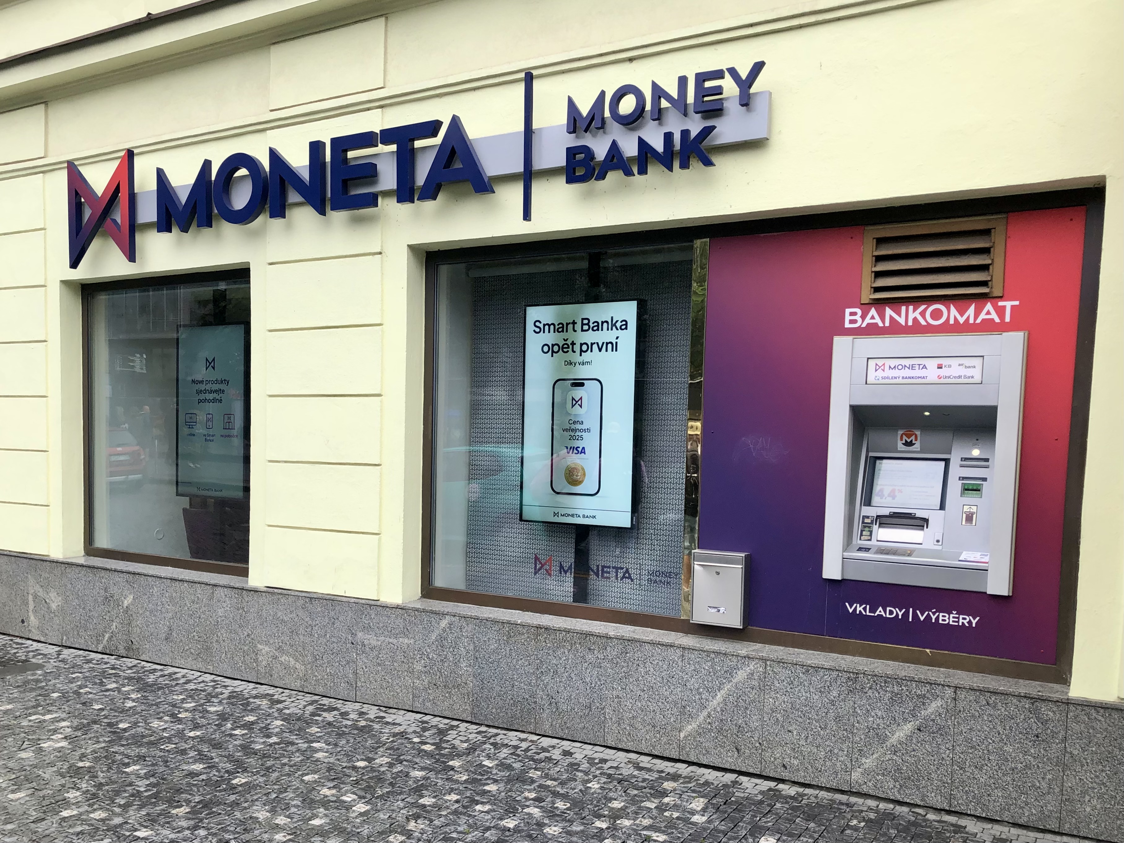 Bankomat MONETA Money Bank foto 3