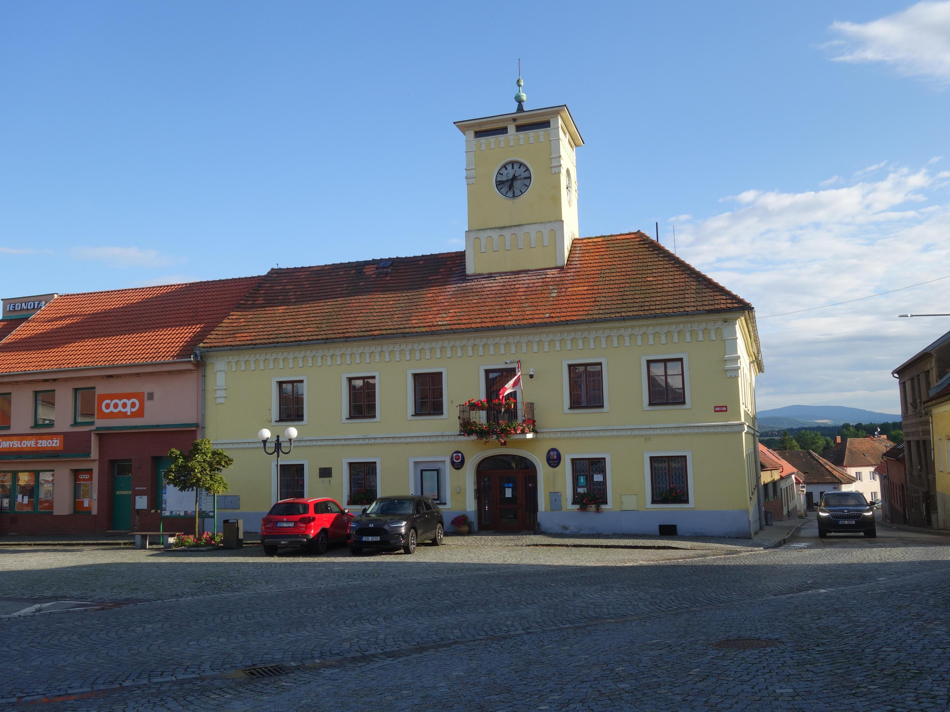 Bavorov - městský úřad foto 6