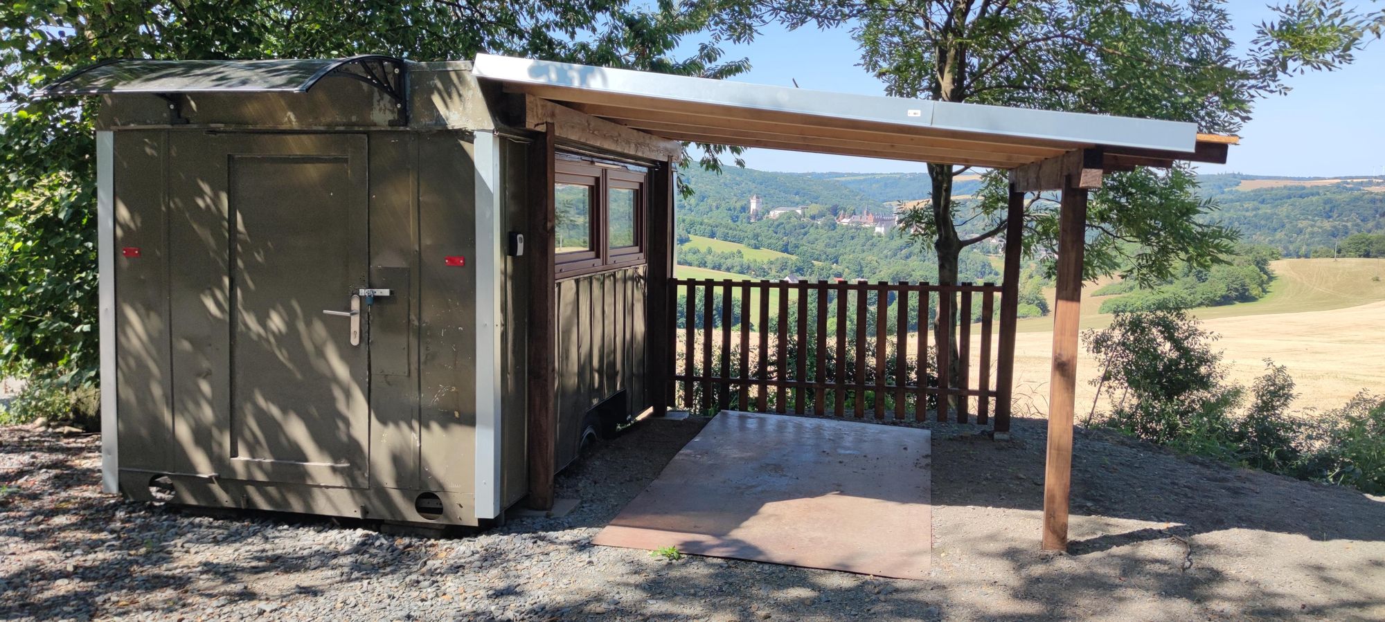 Lesanka u Kopaniny foto 1