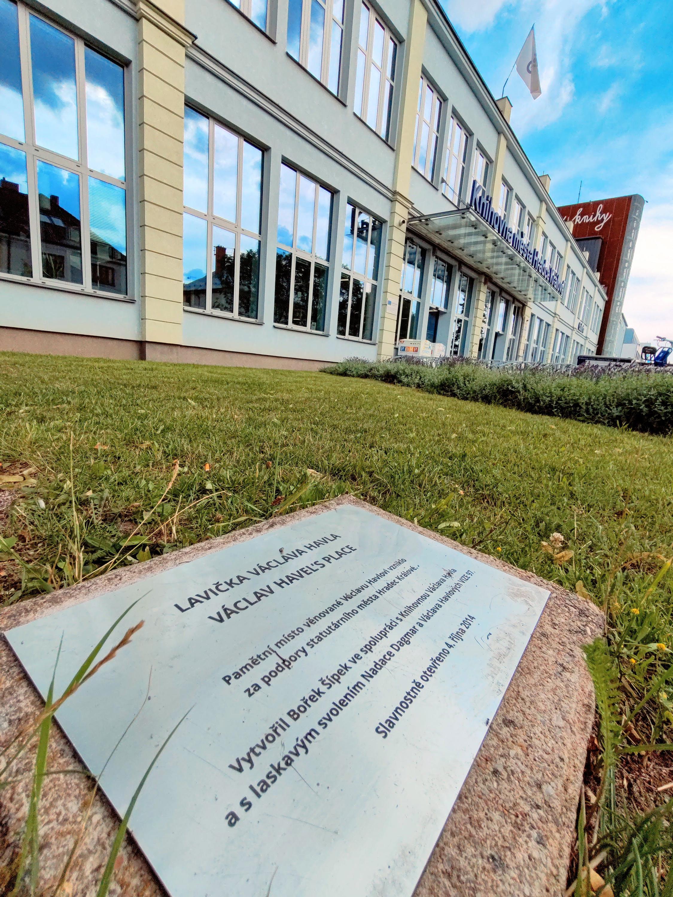 Knihovna města Hradce Králové foto 3