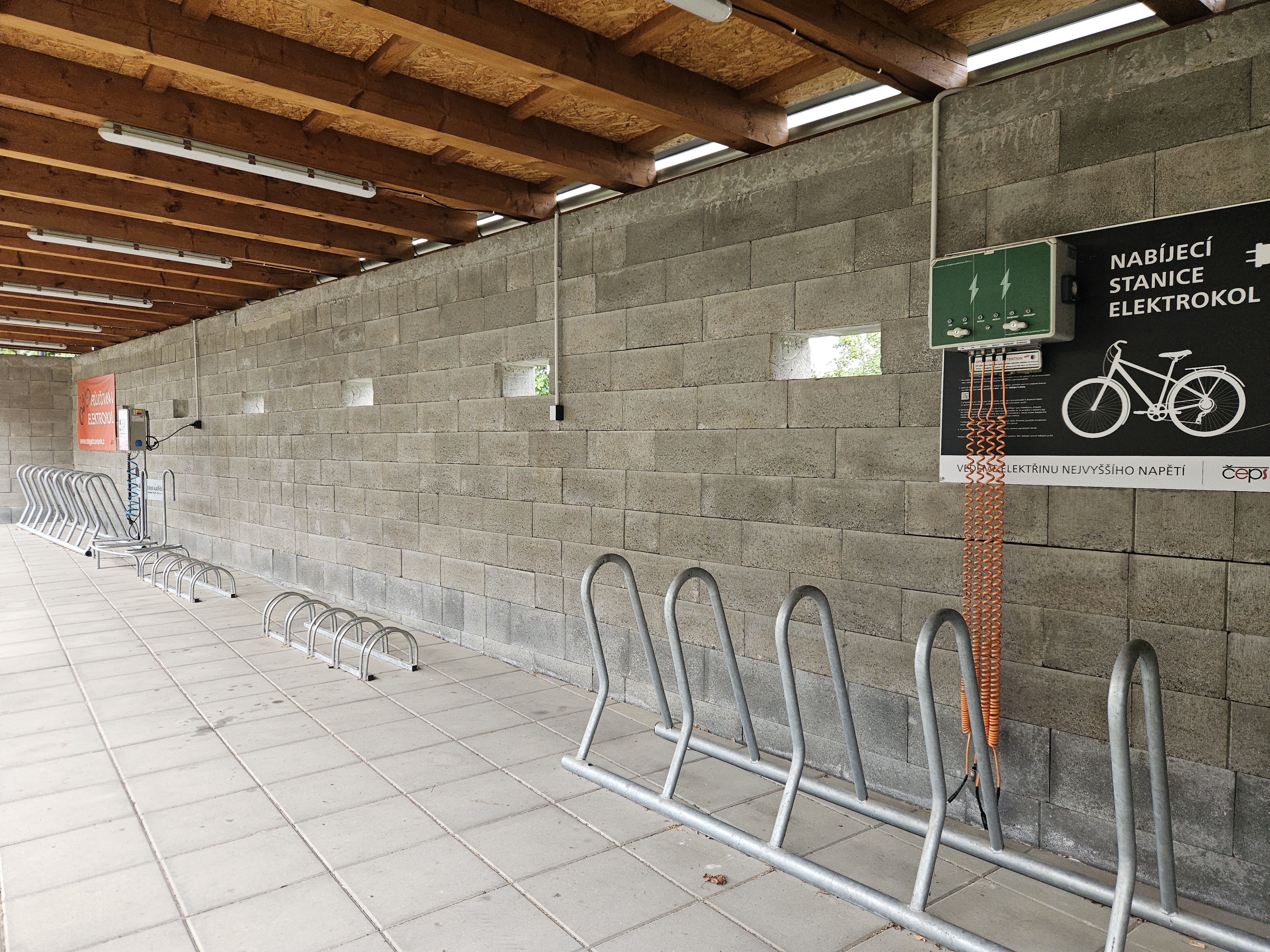 Nabíjecí stanice pro elektrokola TOROLA