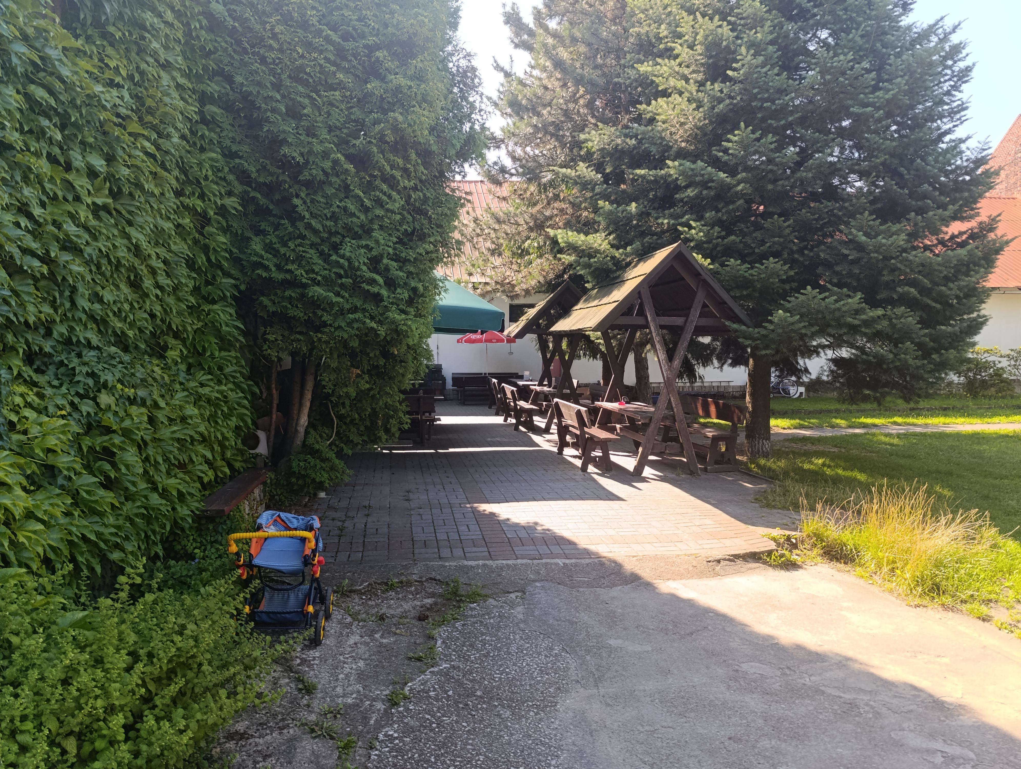 Restaurace Ve dvoře foto 6